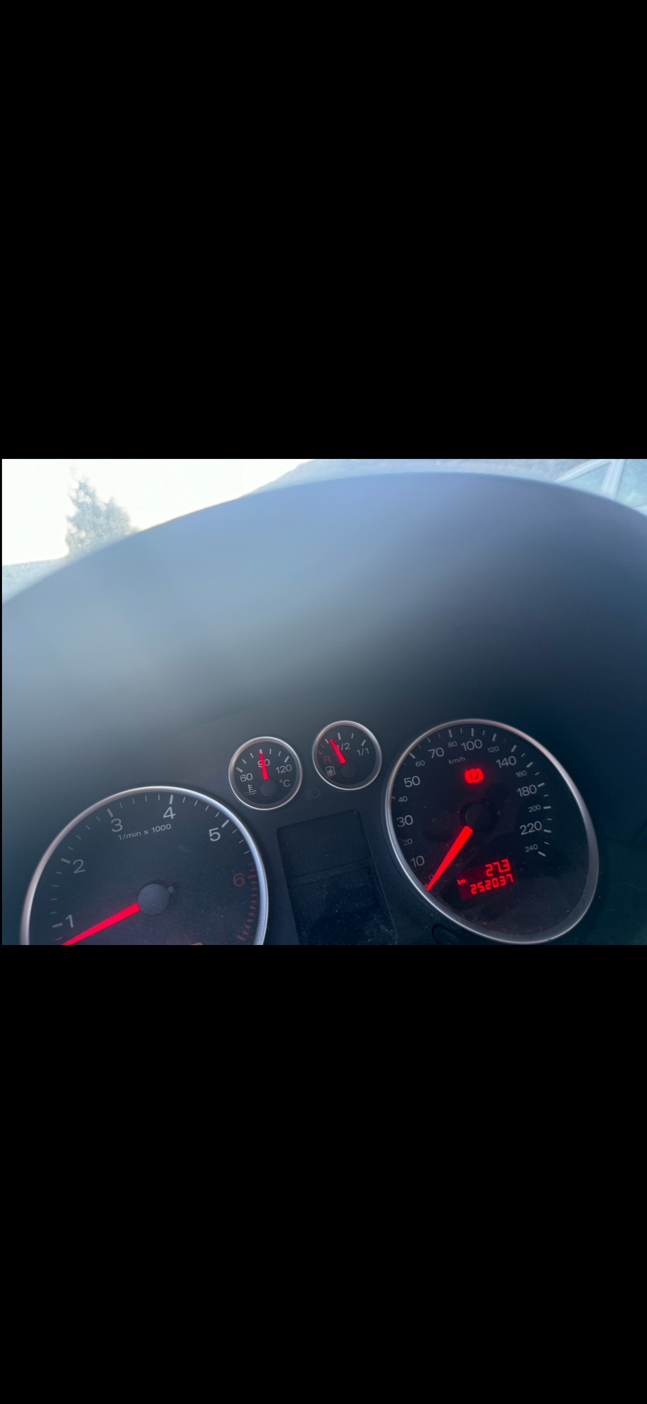 AUDI A2 1.4-image-5