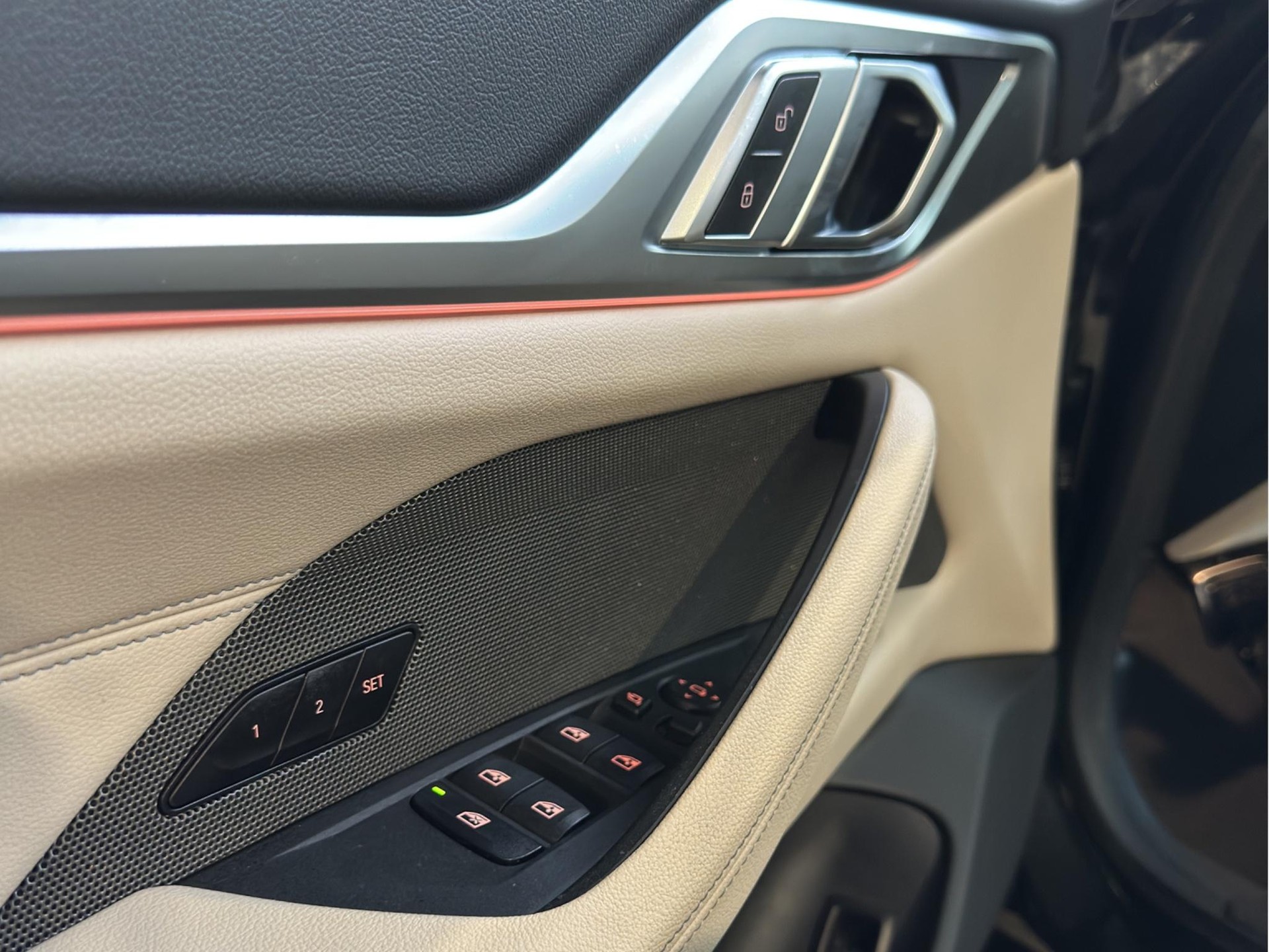 BMW M440i xDrive Gran Coupé M SPORTPAKET PRO-image-18