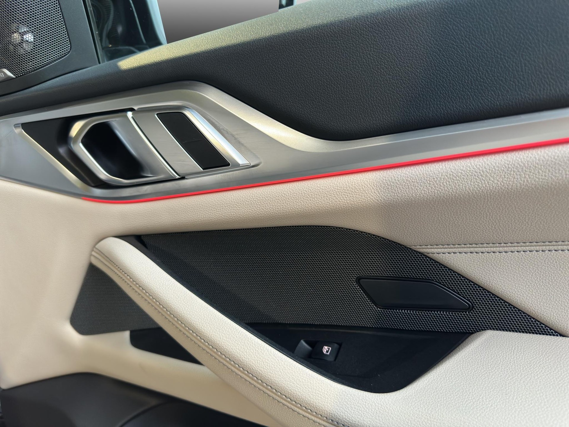 BMW M440i xDrive Gran Coupé M SPORTPAKET PRO-image-19