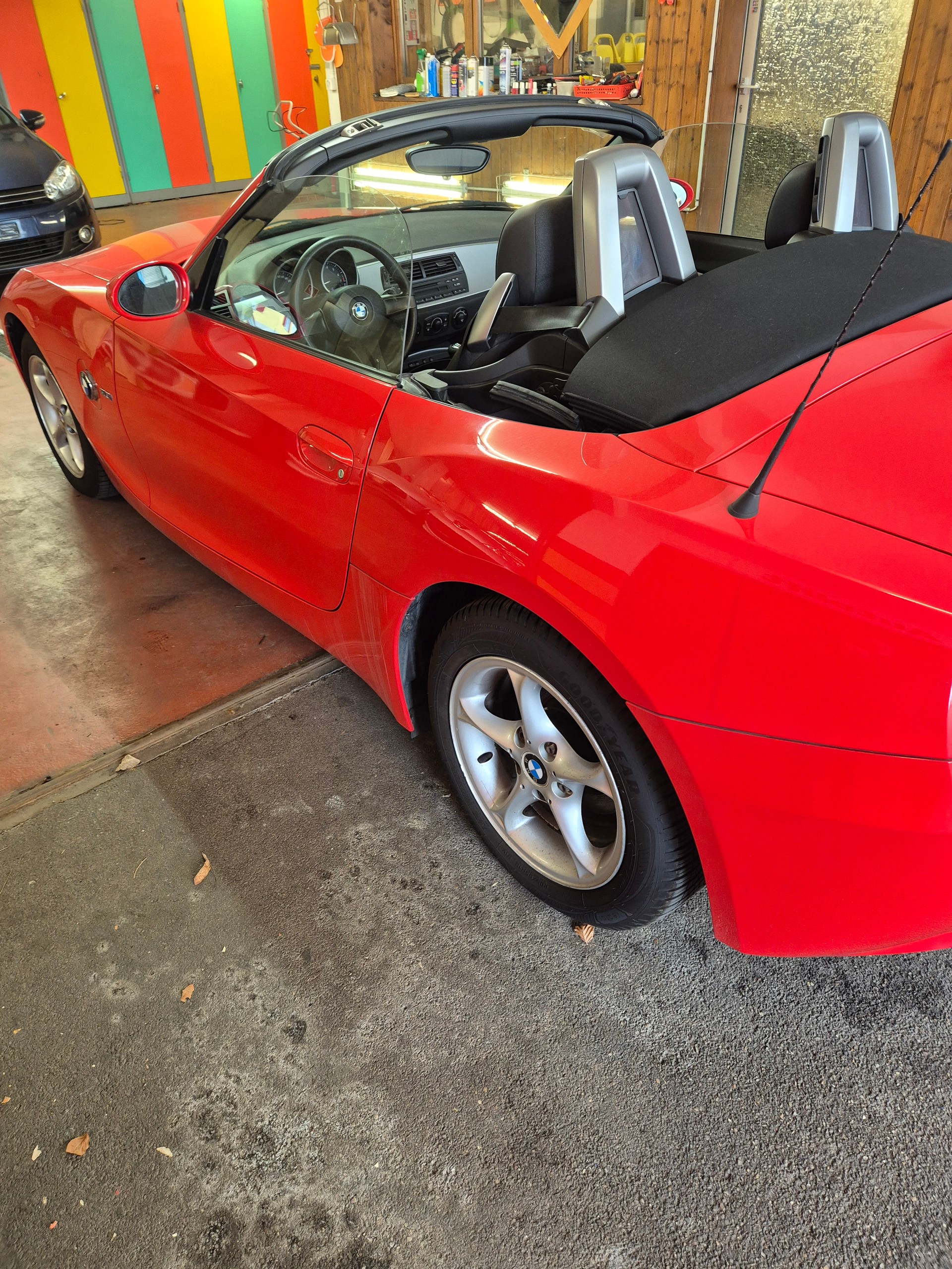 BMW Z4-image-5
