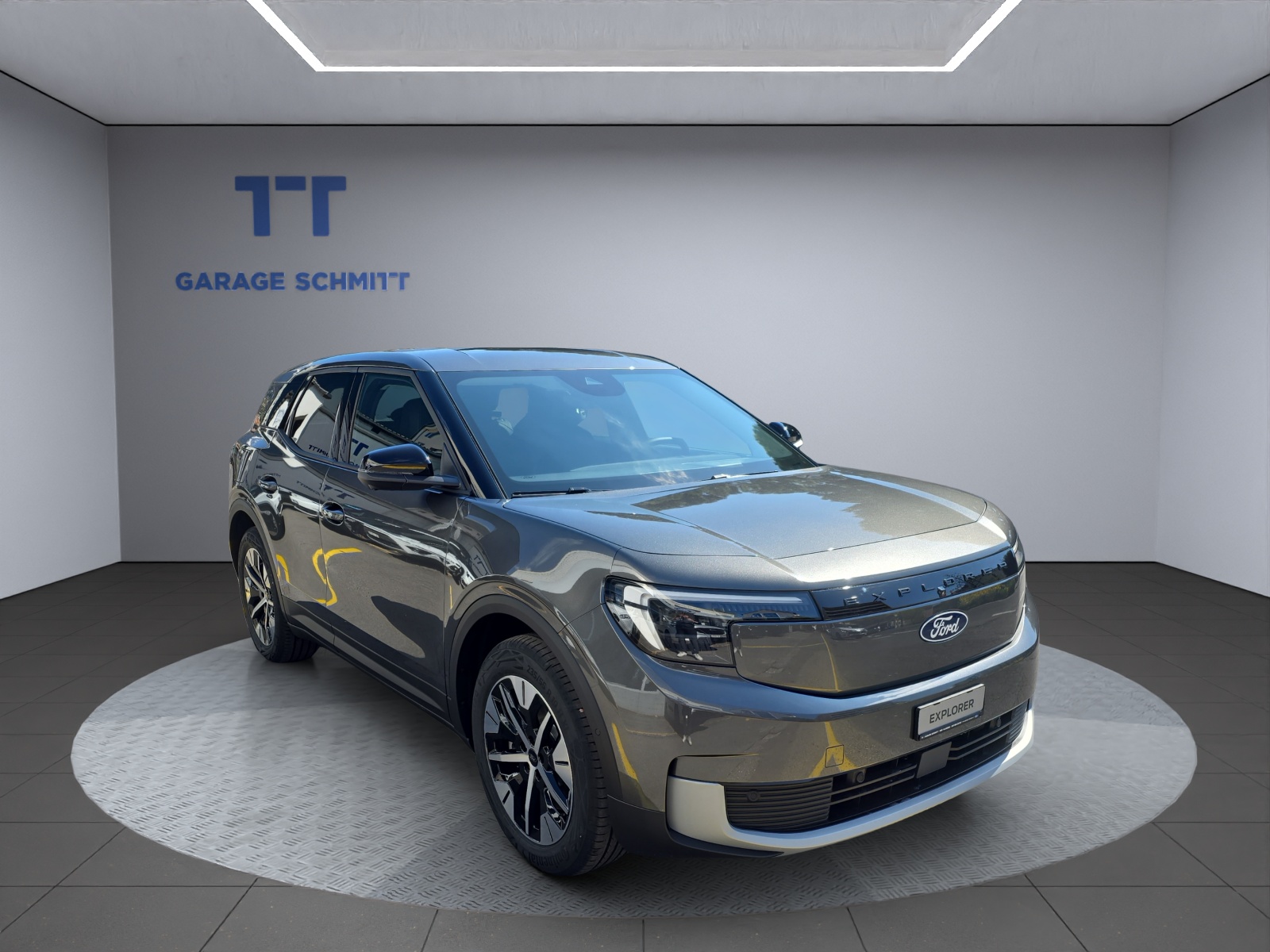 FORD Explorer Extended Range Select-showroom-element-3