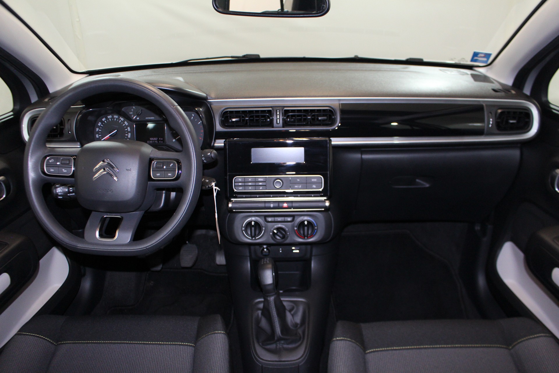 CITROEN C3 1.2 PureTech Feel-image-12