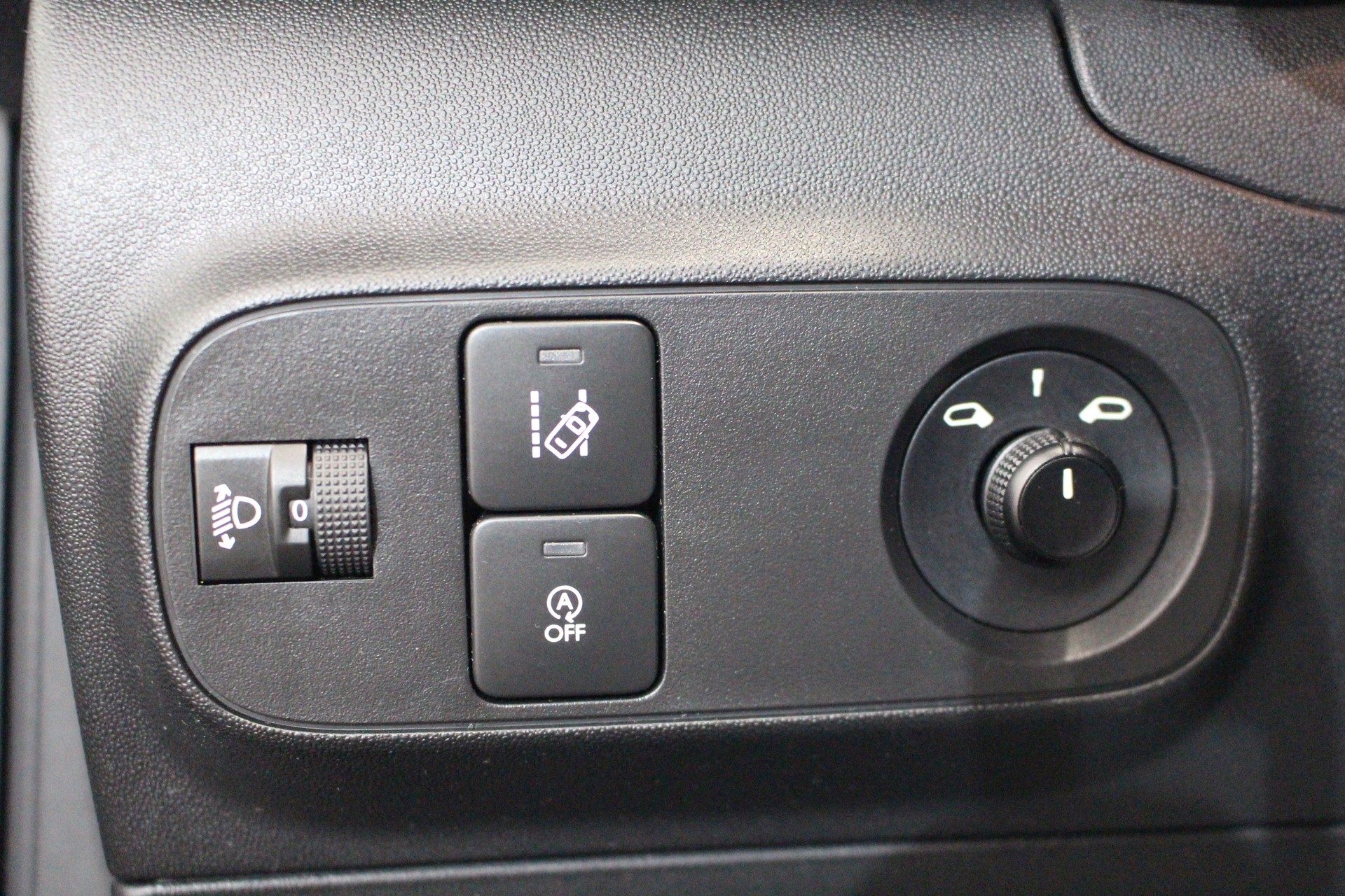 CITROEN C3 1.2 PureTech Feel-image-14