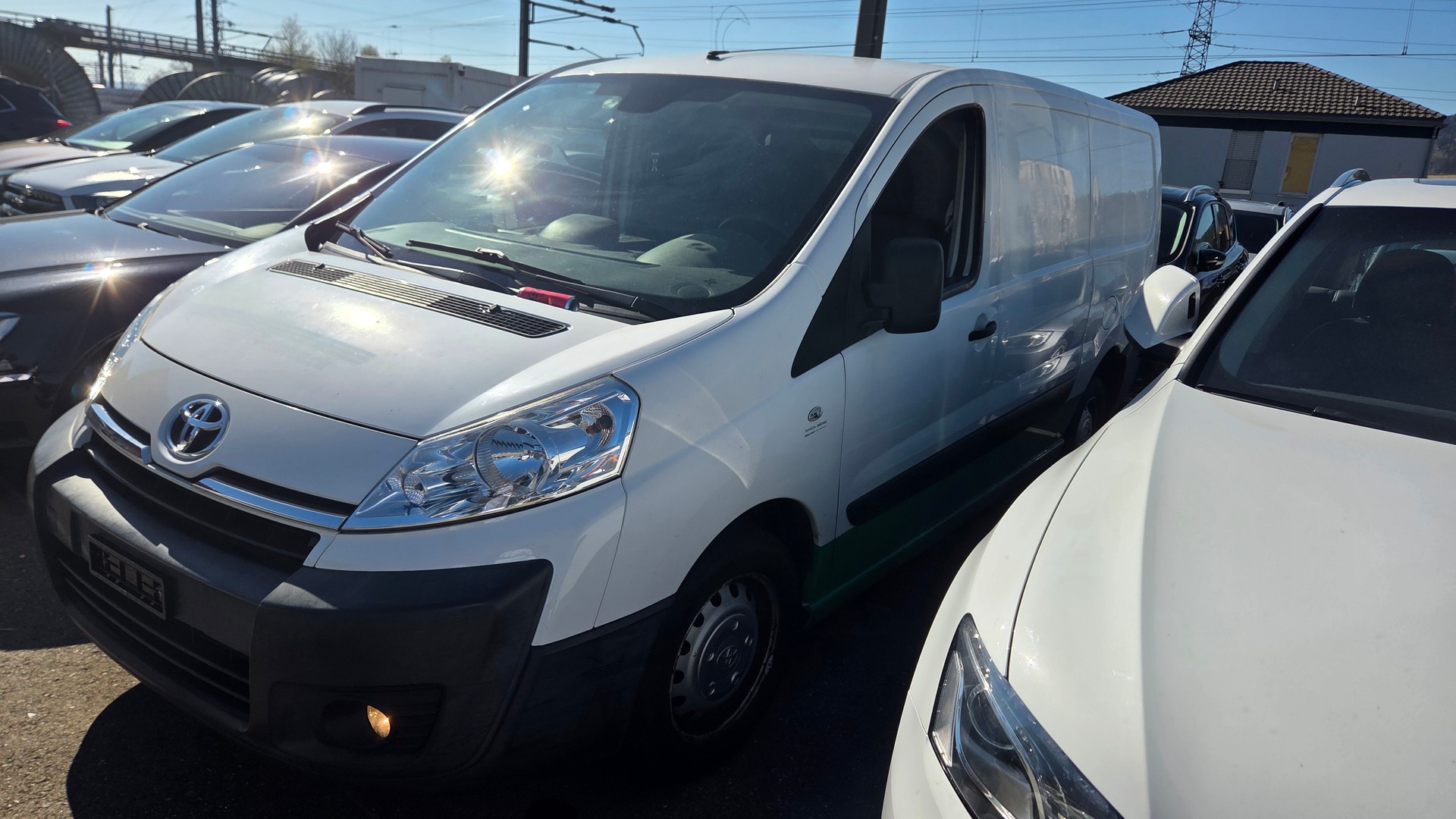 TOYOTA Proace 2.0D Crew Cab Luna L2H1-image-5