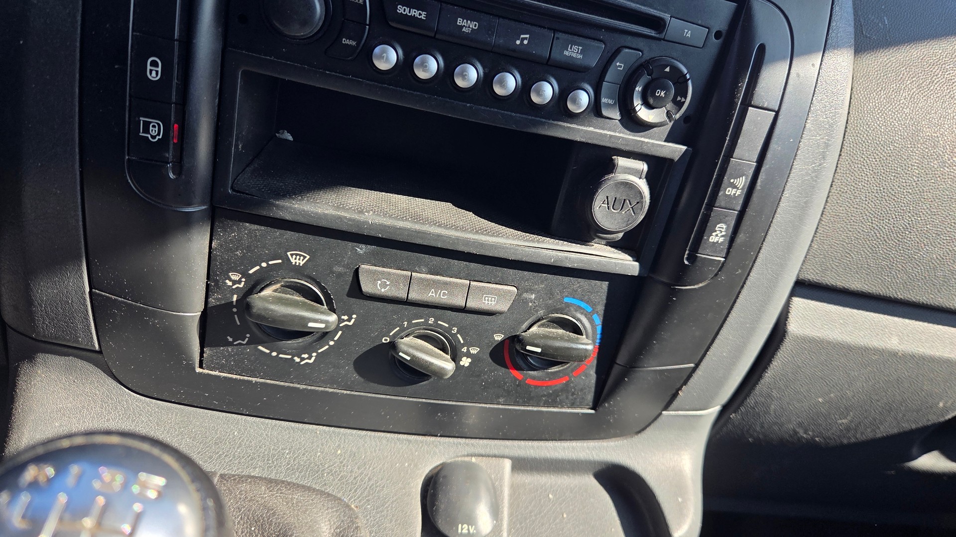 TOYOTA Proace 2.0D Crew Cab Luna L2H1-image-6
