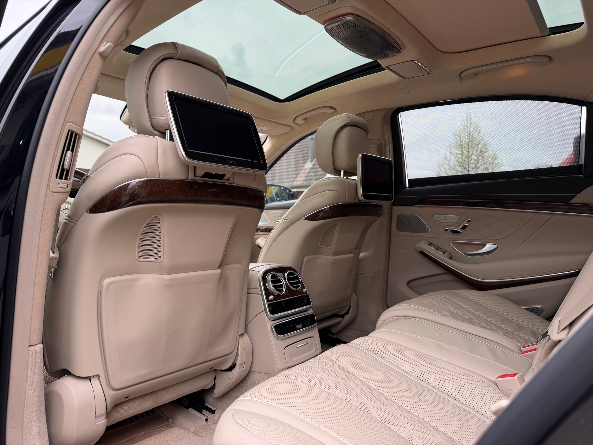 MERCEDES-BENZ S 500 L 4Matic 7G-Tronic-image-12