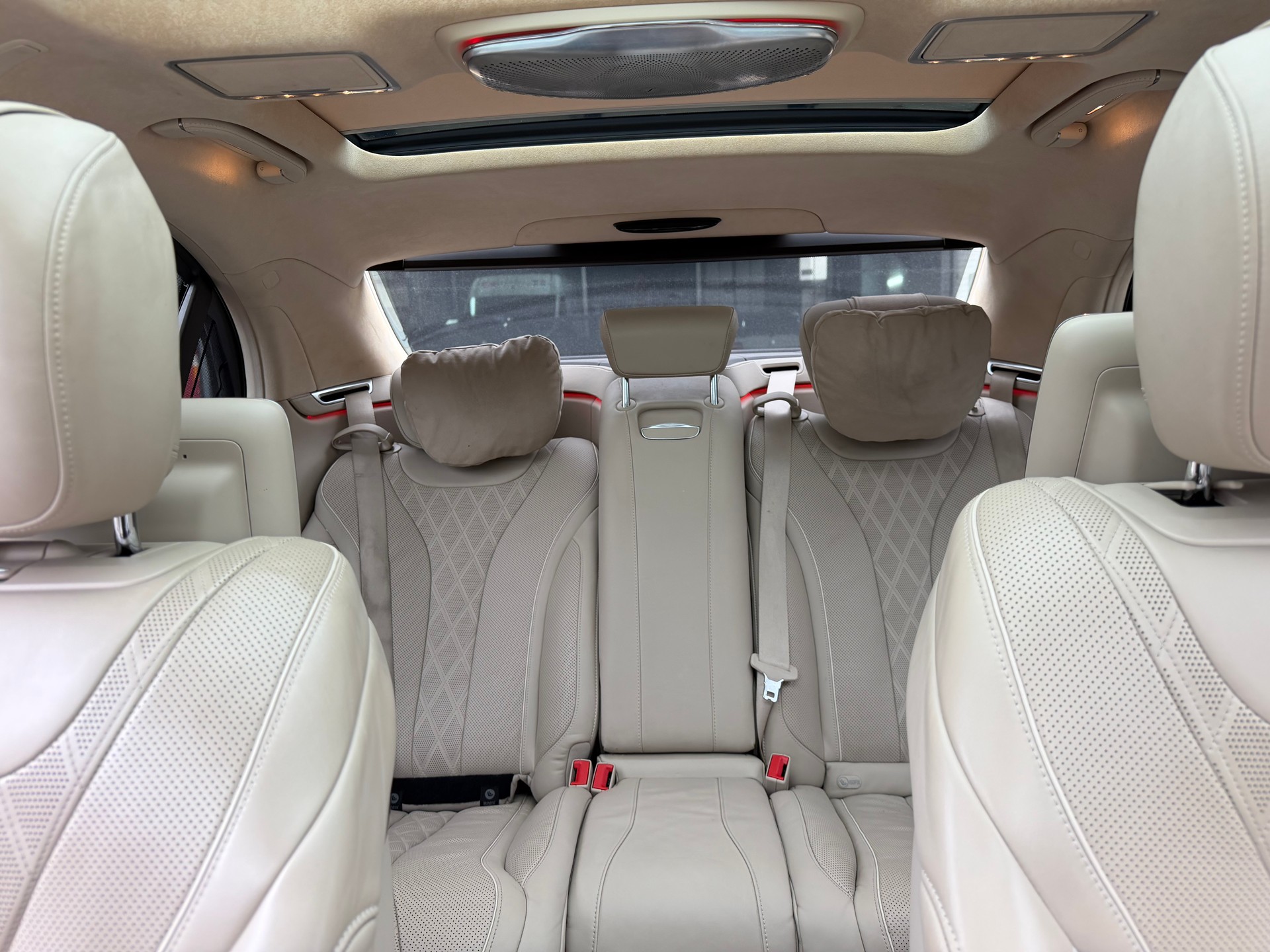 MERCEDES-BENZ S 500 L 4Matic 7G-Tronic-image-10