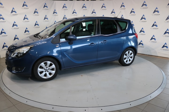 OPEL Meriva 1.4 Turbo Cosmo-image-11