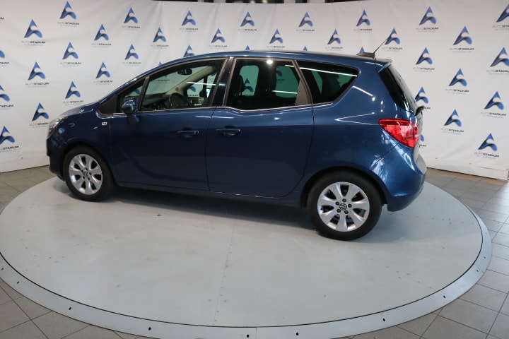 OPEL Meriva 1.4 Turbo Cosmo-image-13