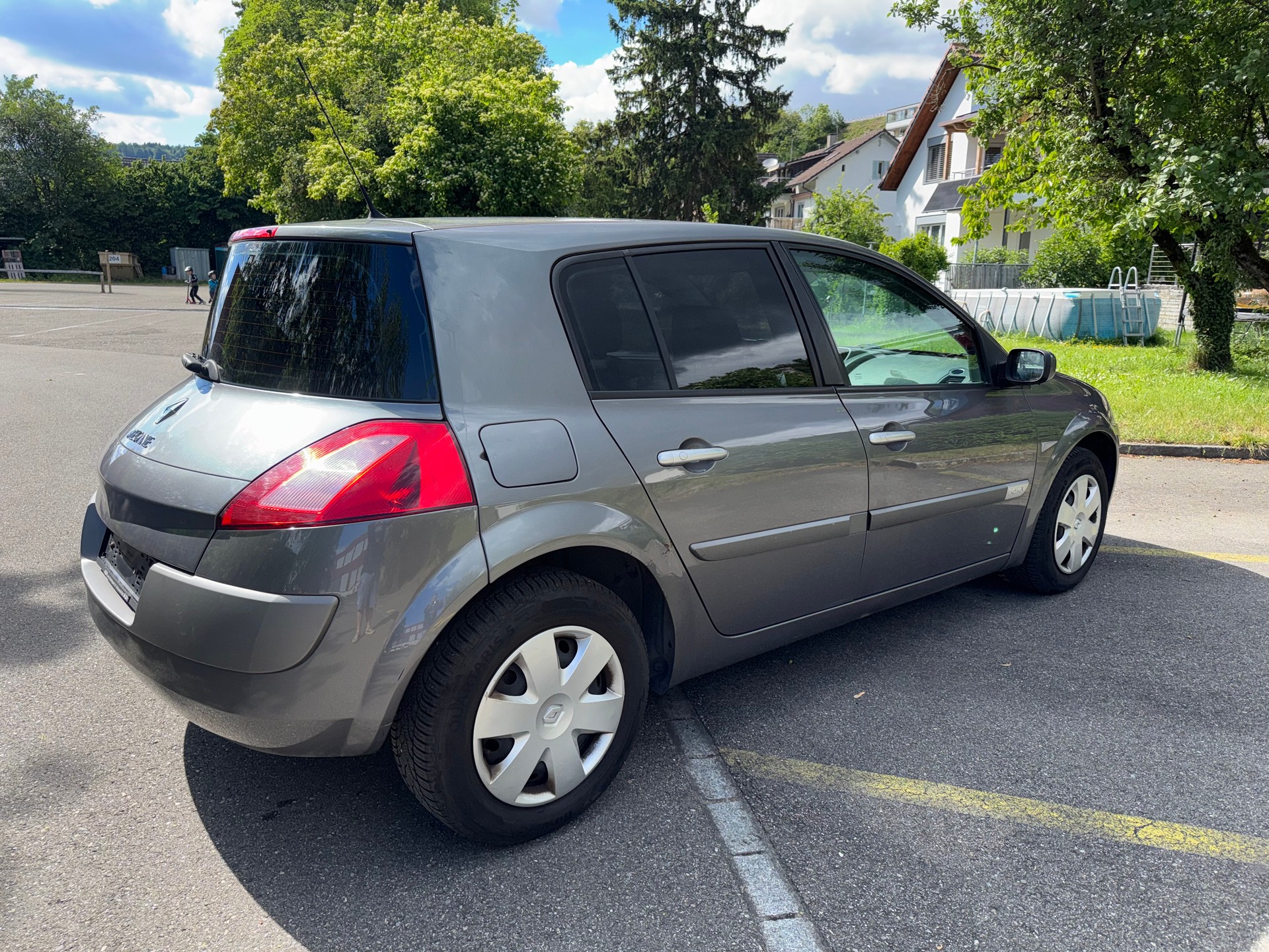 RENAULT Mégane 1.6 16V Authentique Confort-image-3