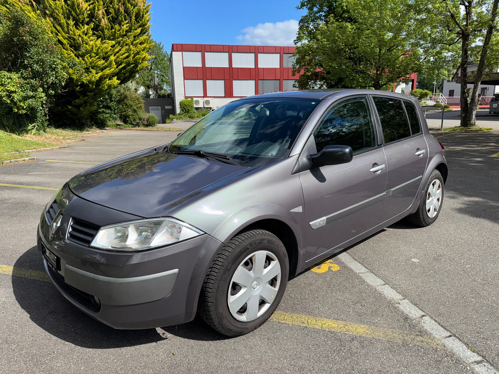 RENAULT Mégane 1.6 16V Authentique Confort