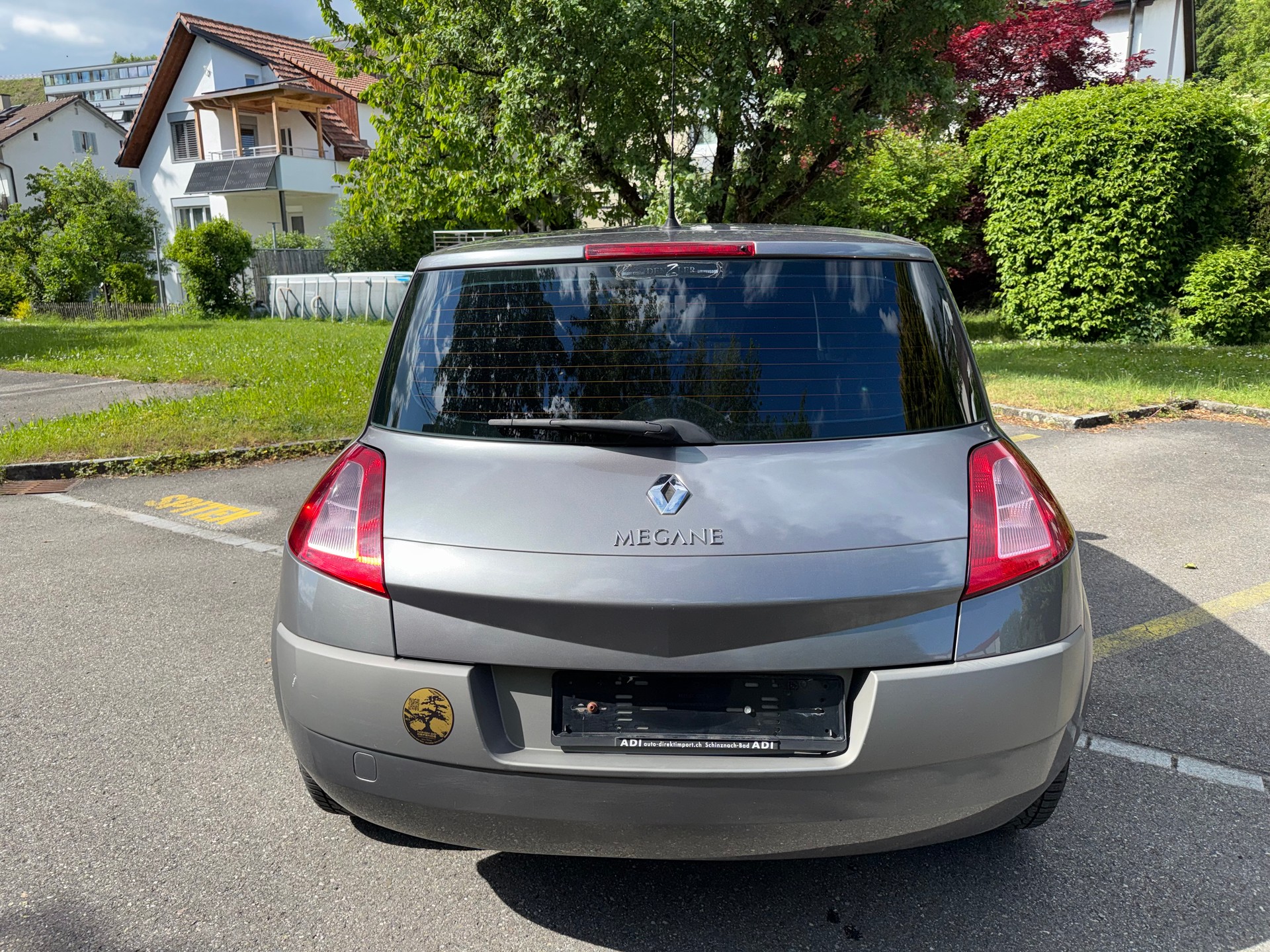 RENAULT Mégane 1.6 16V Authentique Confort-image-2