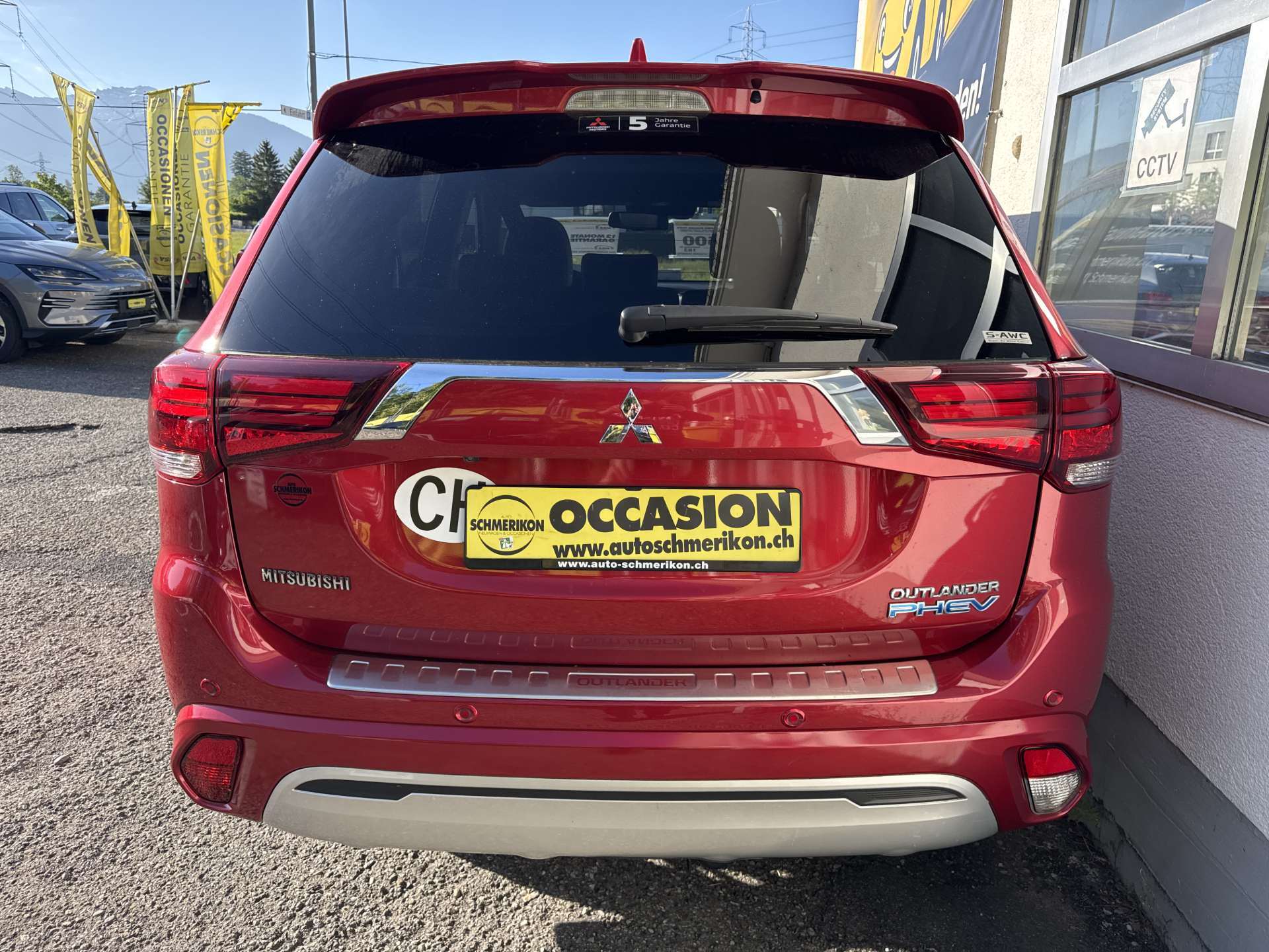 MITSUBISHI Outlander 2.4 PHEV Diamond 224PS 4WD Automat-image-3
