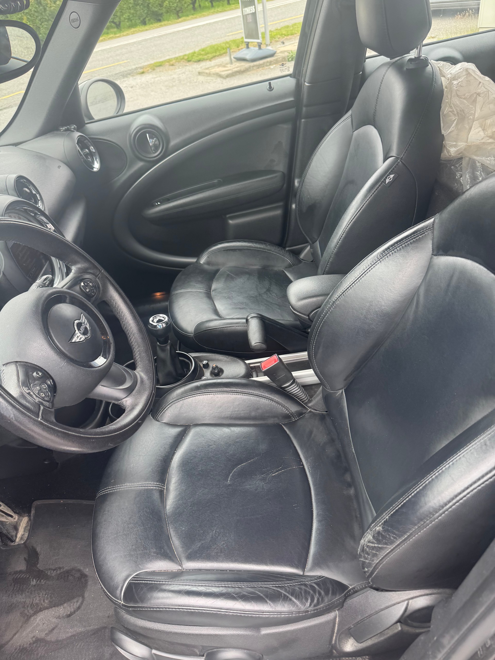 MINI Countryman Cooper SD ALL4 Snowhill-image-6