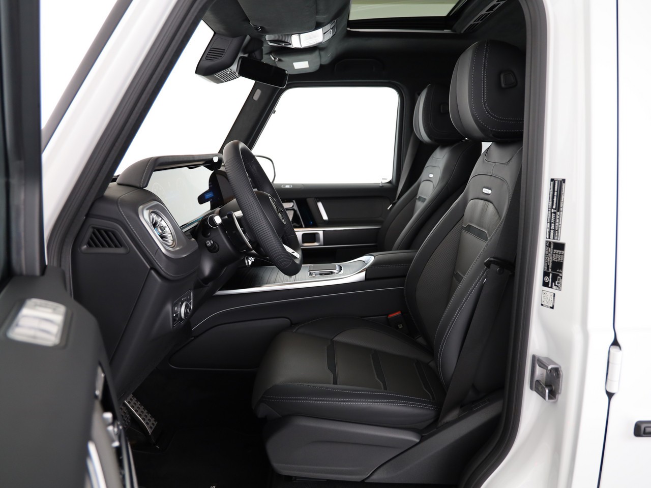MERCEDES-BENZ G 63 AMG 9G-Tronic-showroom-element-3