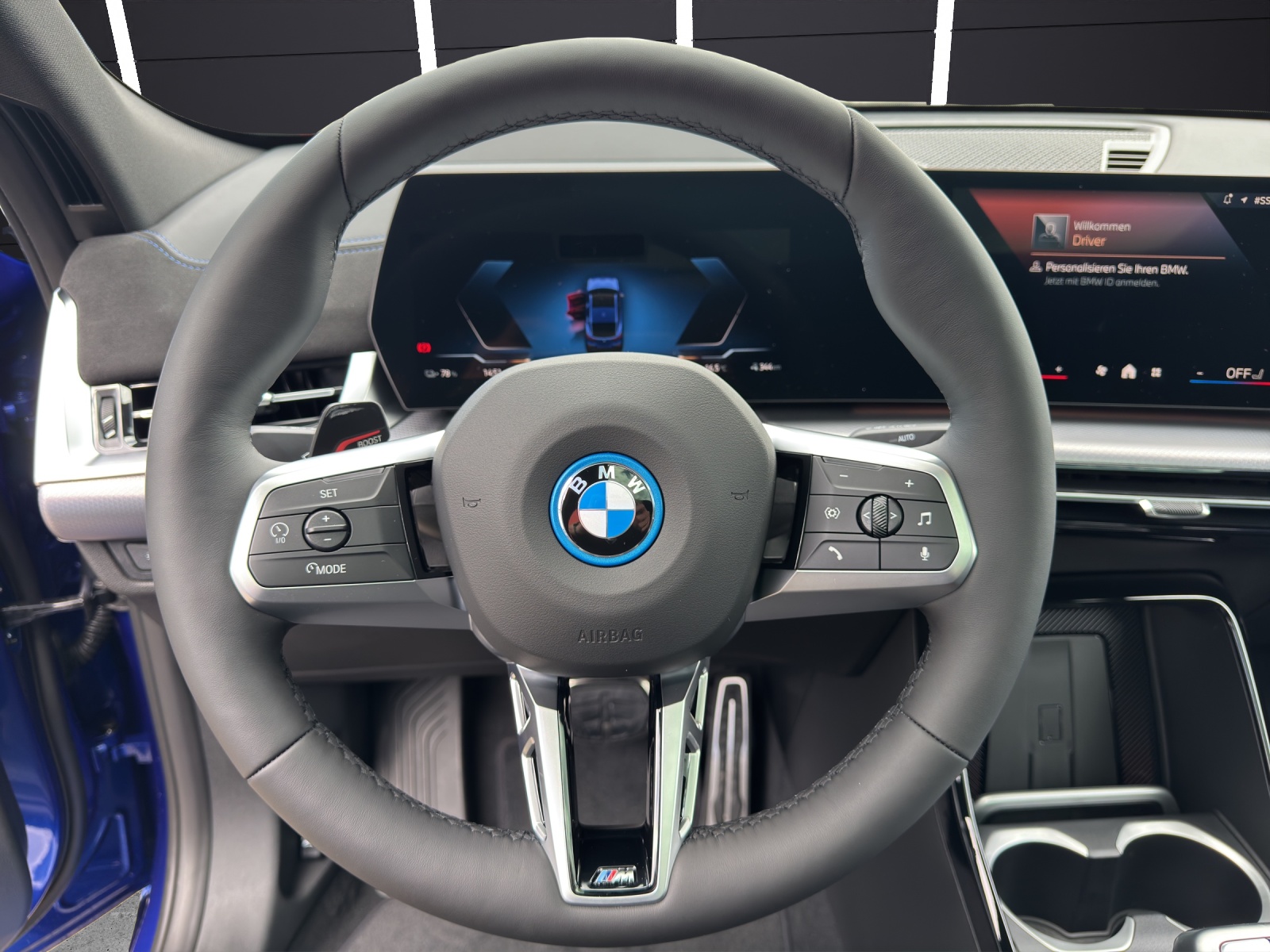 BMW iX2 xDrive30-image-13