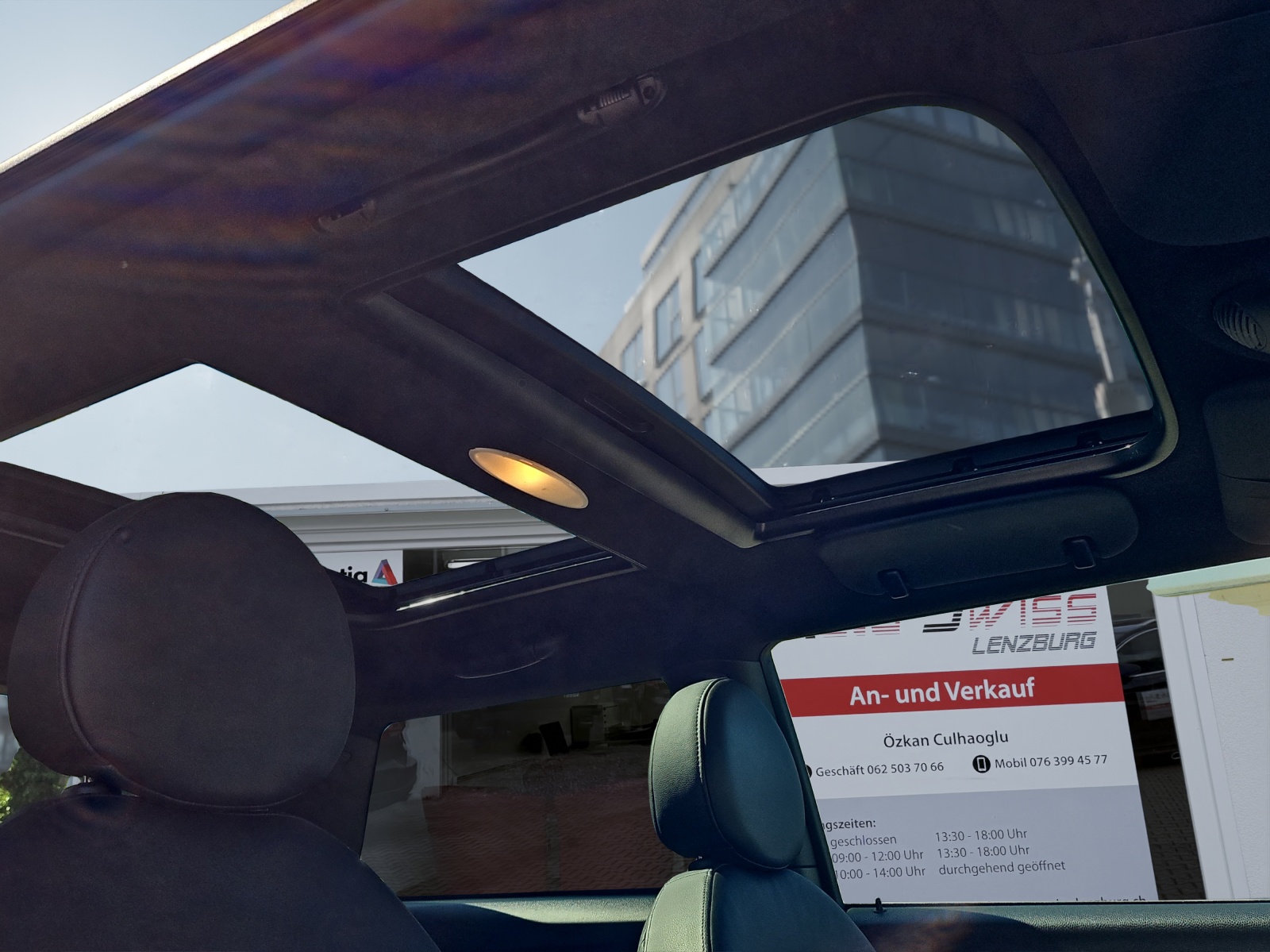 MINI Cooper John Cooper Works-image-15