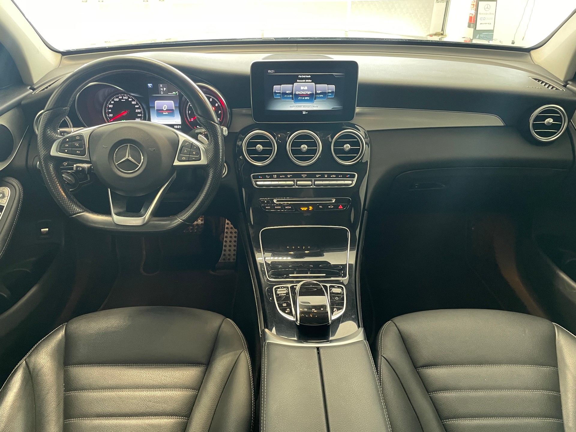 MERCEDES-BENZ GLC 350 e Exclusive 4Matic 7G-Tronic-image-12