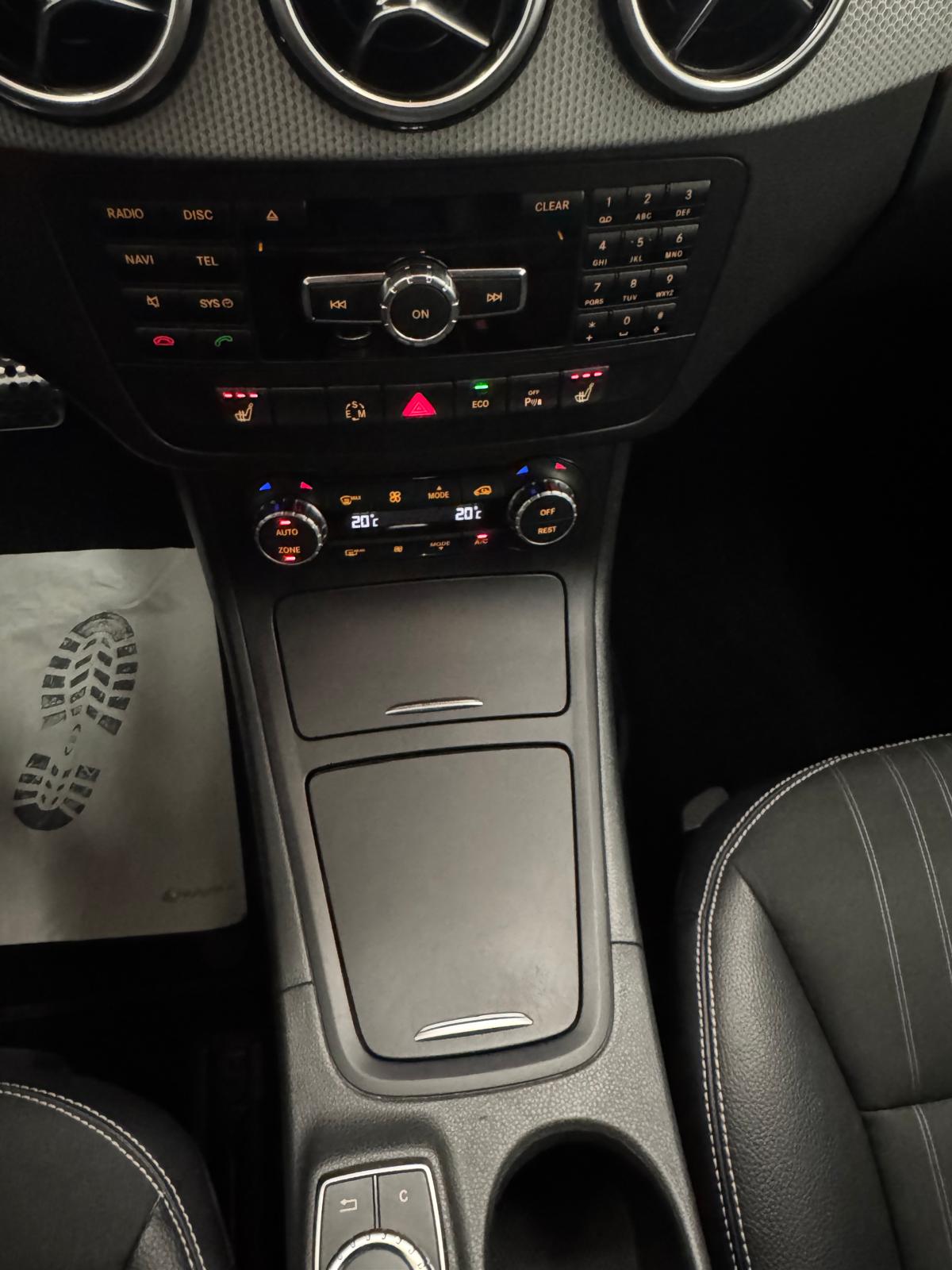 MERCEDES-BENZ B 220 4Matic 7G-DCT-image-16
