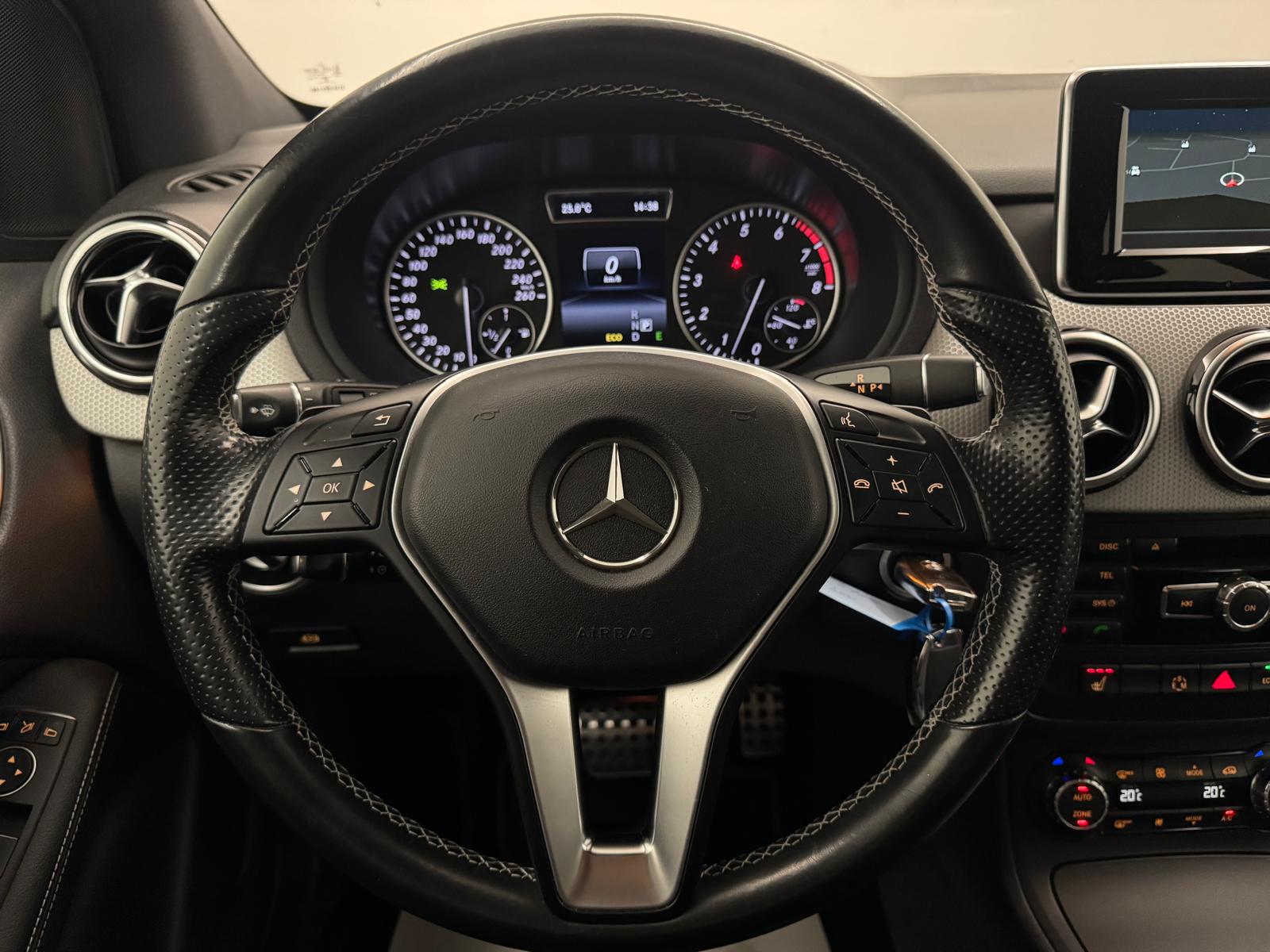 MERCEDES-BENZ B 220 4Matic 7G-DCT-image-15