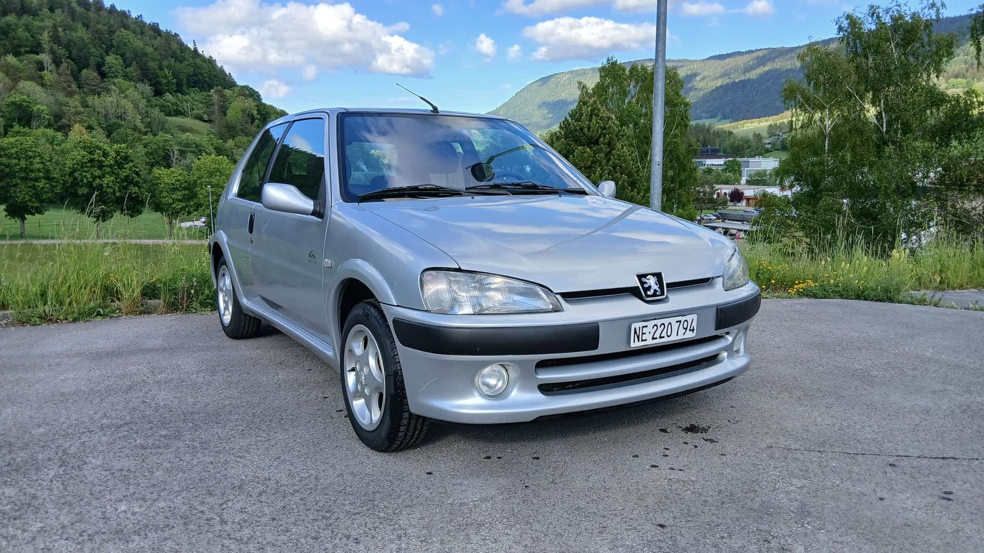 PEUGEOT 106 1.4 Quiksilver