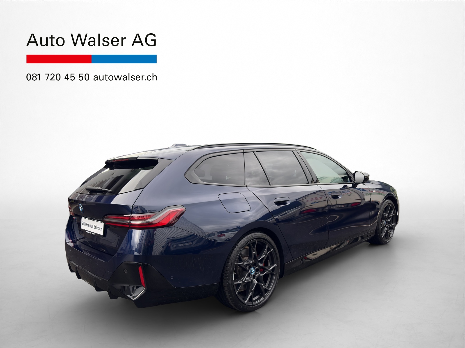 BMW i5 M60 xDrive Touring-image-4
