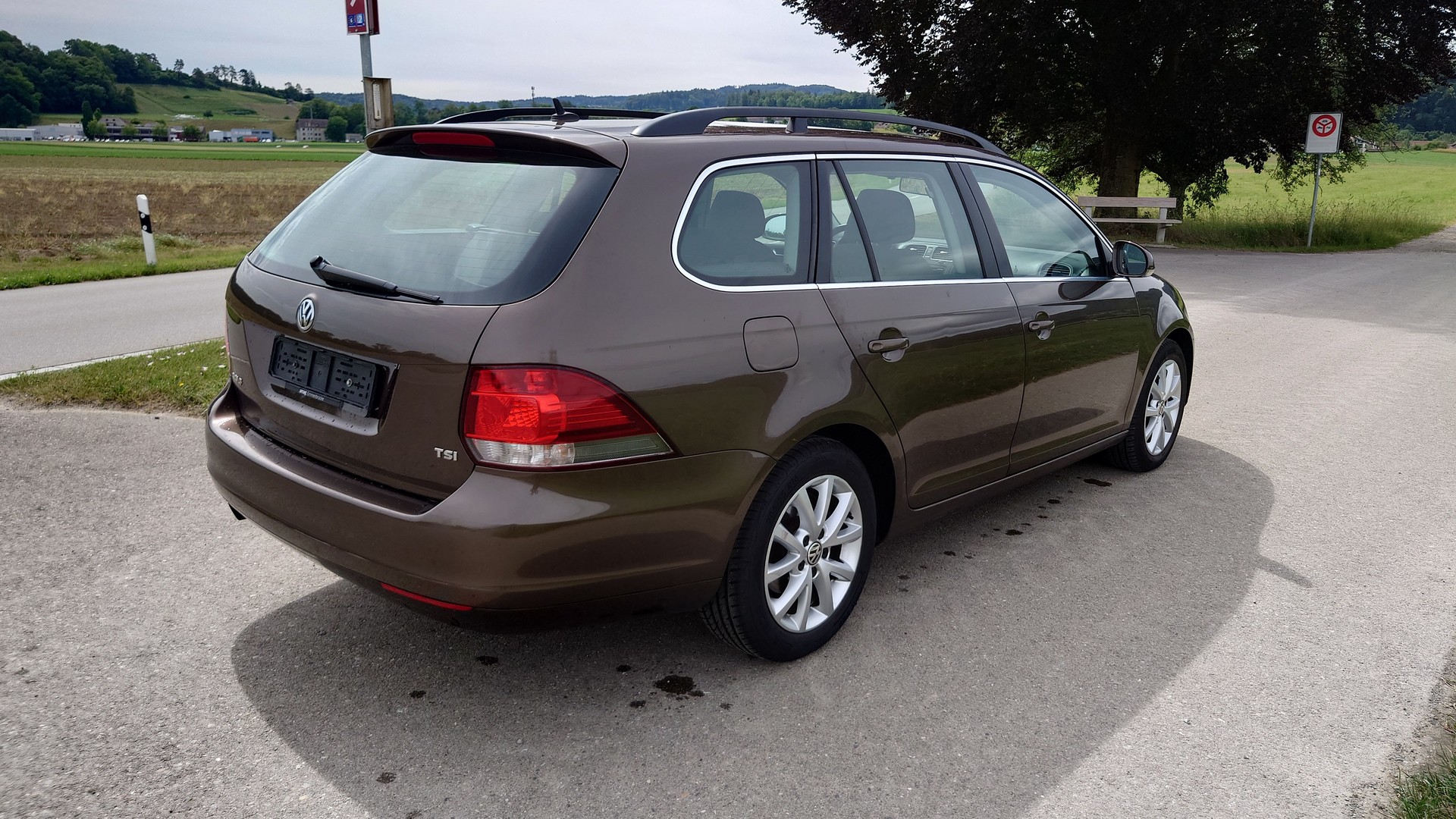 VW Golf Variant 1.2 TSI Comfortline DSG-image-5