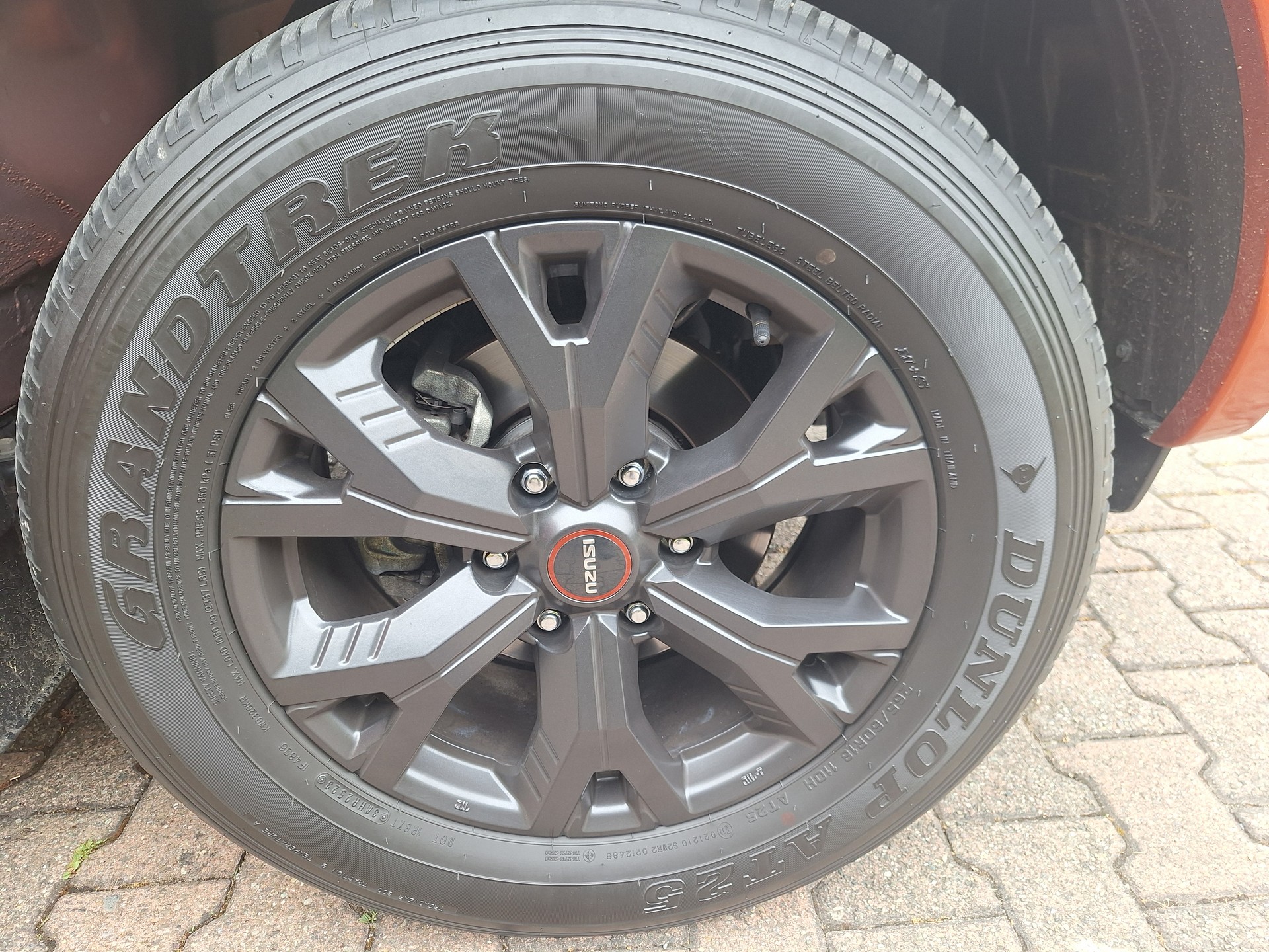 ISUZU D-Max DK 4x4 LSE-image-11