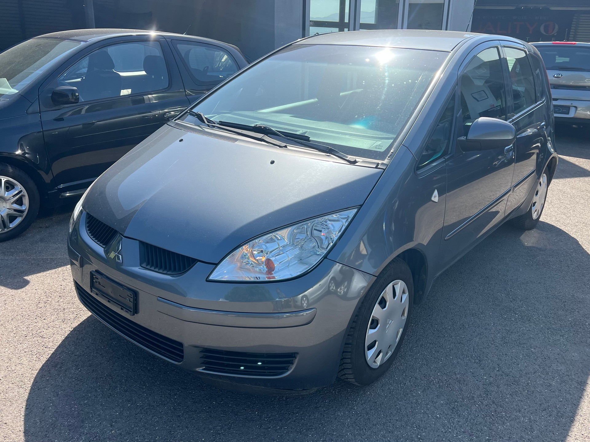 MITSUBISHI Colt 1.5 16V Invite