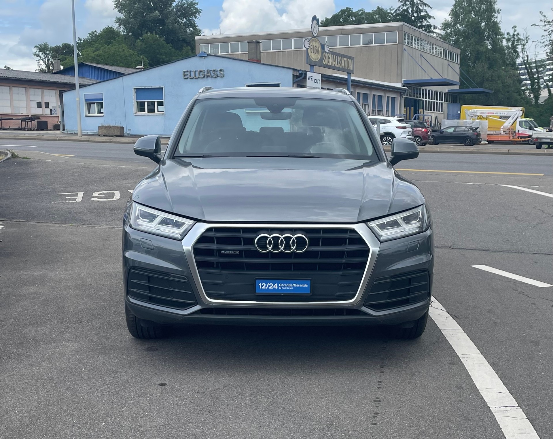 AUDI Q5 35 TDI quattro S-tronic-showroom-element-1
