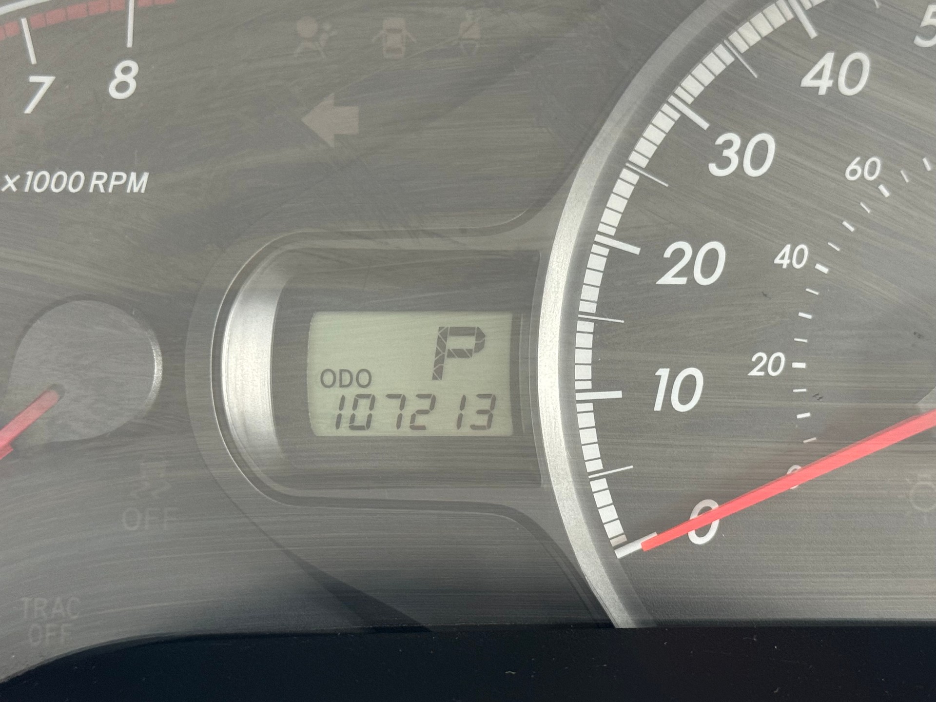 TOYOTA Sienna LE-image-15