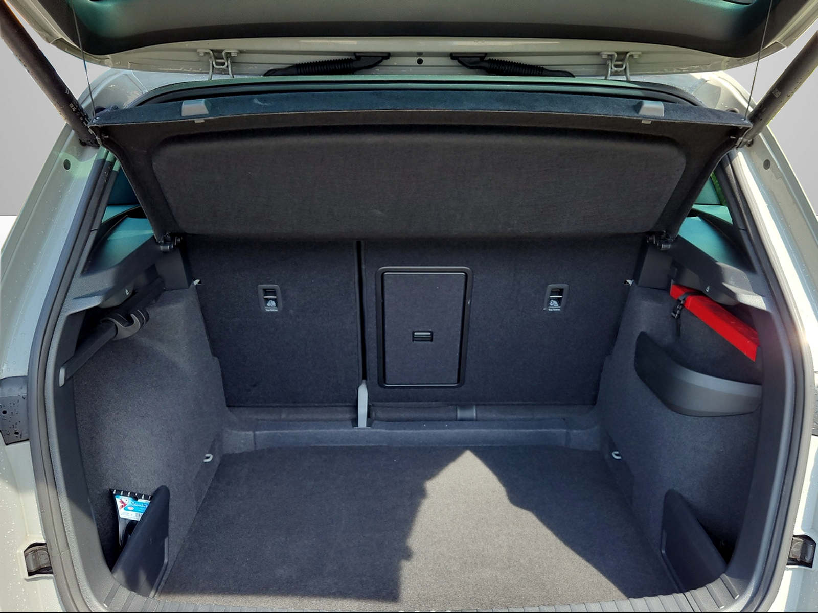 SKODA Karoq 1.5 TSI SportLine DSG-image-13