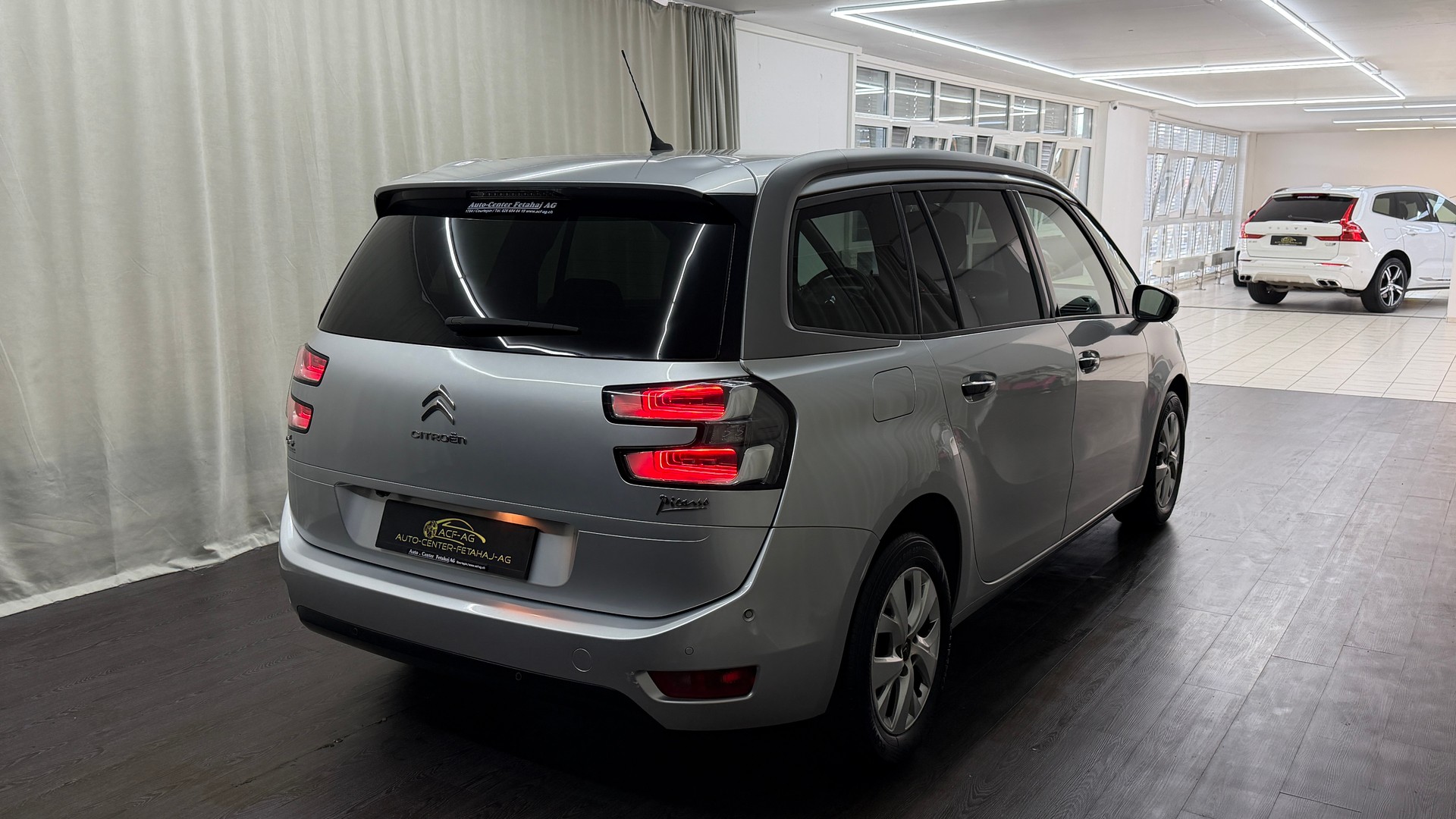 CITROEN Grand C4 Picasso 1.6i 16V e-THP Séduction-showroom-element-3