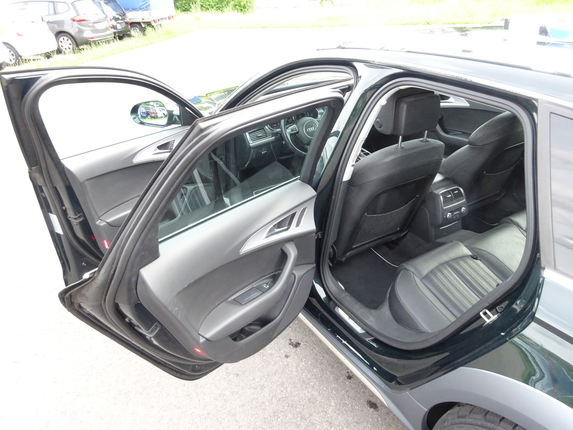 AUDI A6 allroad 3.0 TDI V6 clean diesel qu. S-tronic-image-8