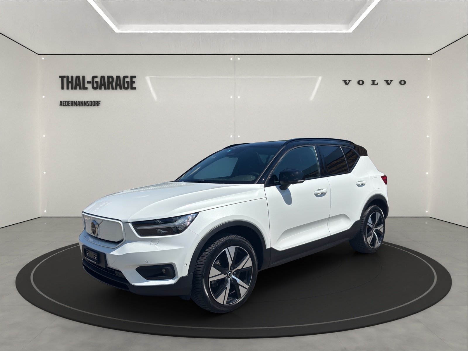 VOLVO XC40 P8 Twin Pro AWD