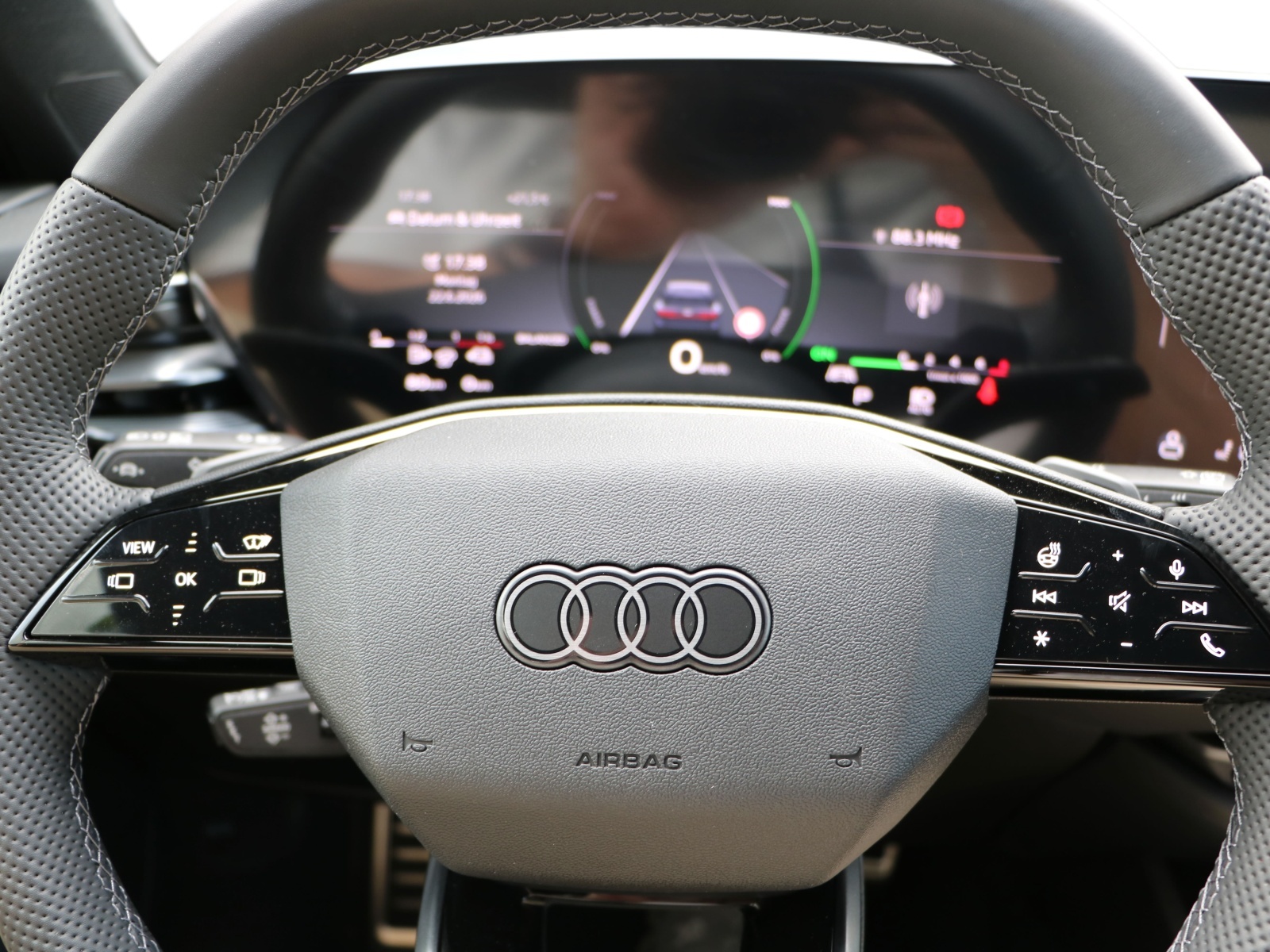 AUDI A6 Avant e-hybrid quattro 220 kW S tronic-image-19
