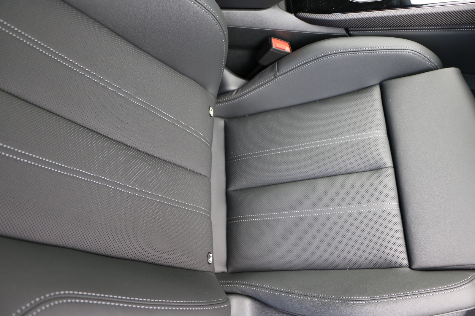 AUDI A6 Avant e-hybrid quattro 220 kW S tronic-image-15