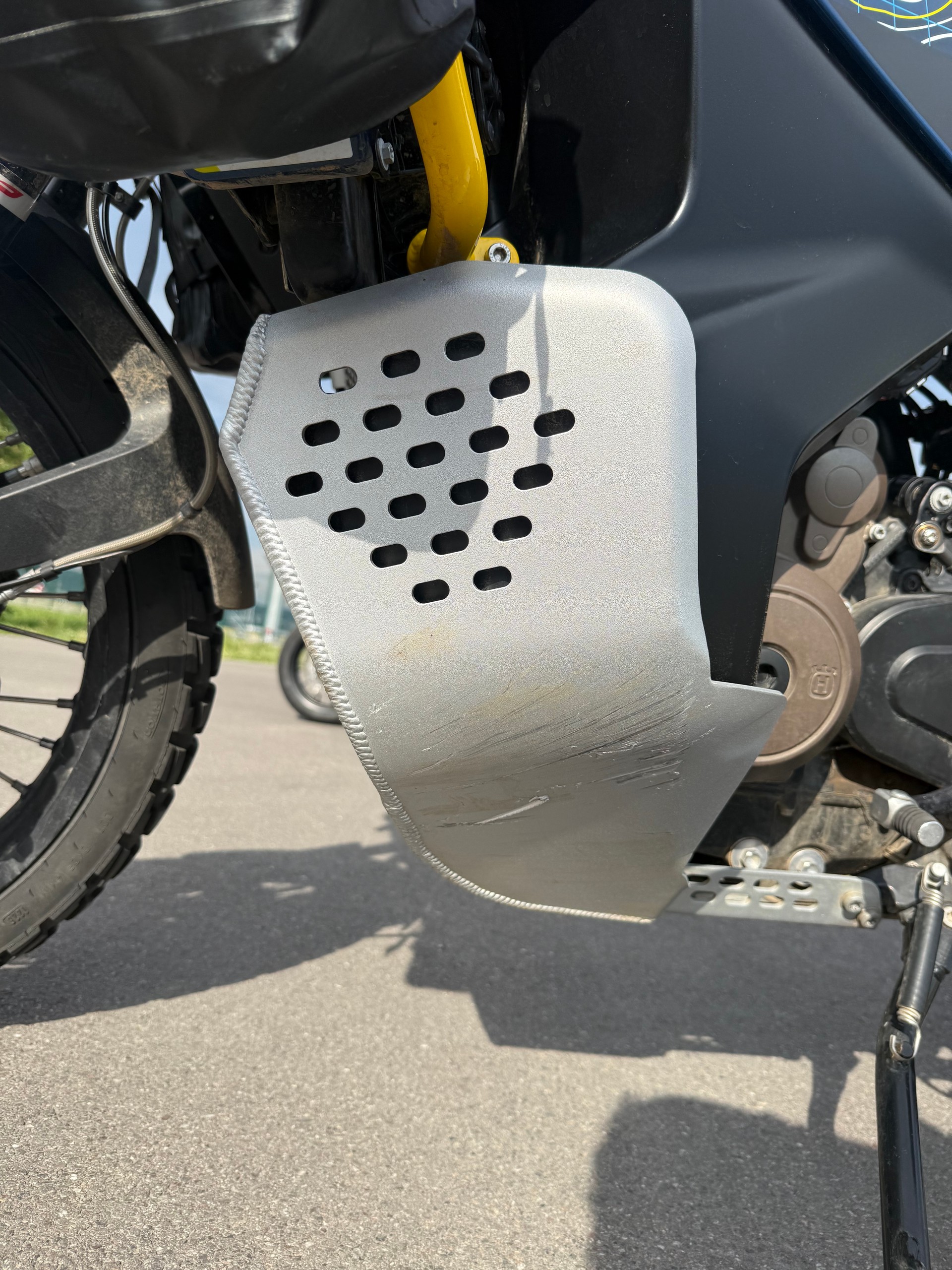 HUSQVARNA Norden 901-image-4