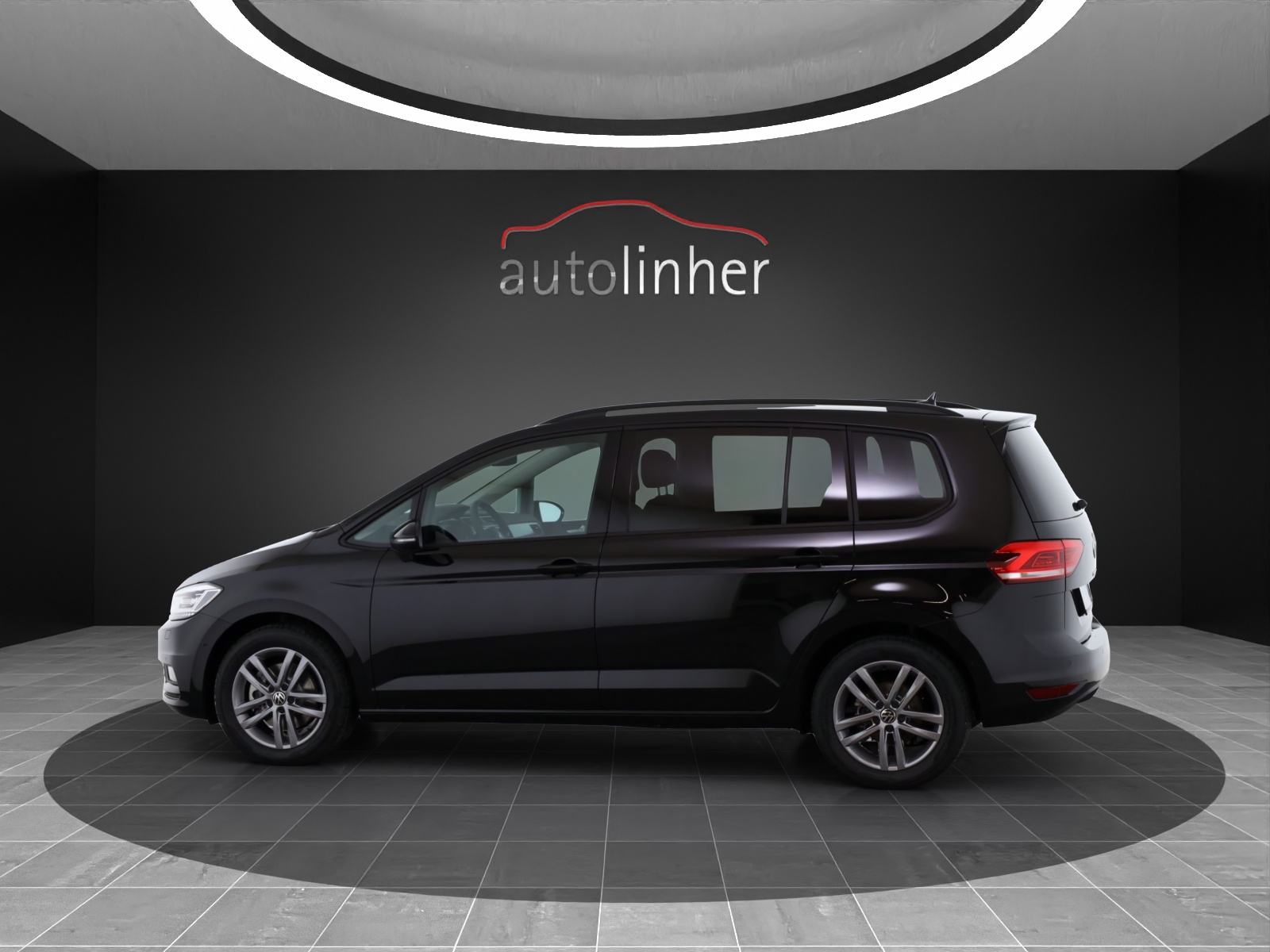VW Touran 1.5 TSI EVO Comfortline DSG-showroom-element-1