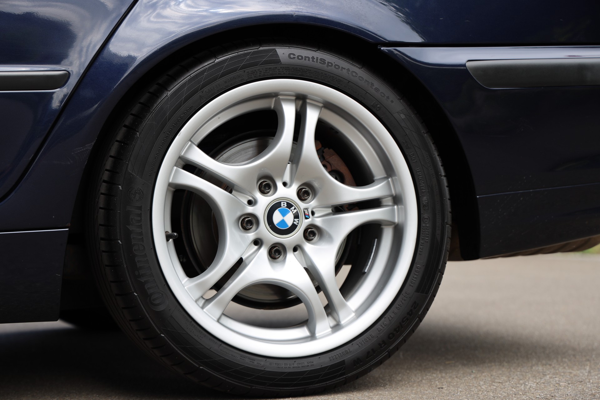 BMW 328i-image-17