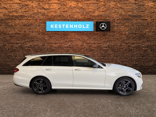 MERCEDES-BENZ E 220 d T 4M AMG Line-showroom-element-2