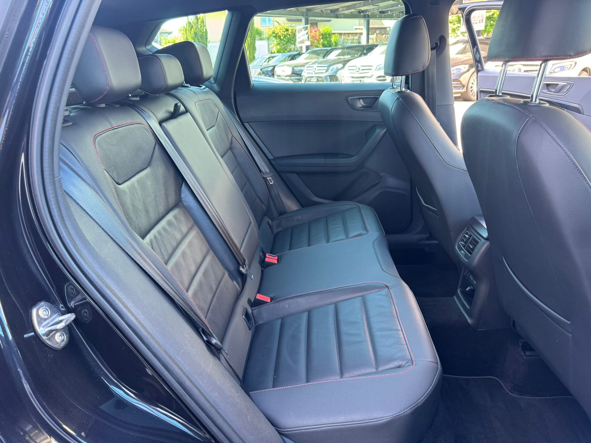 SEAT Ateca 2.0 TSI FR 4Drive DSG-image-14
