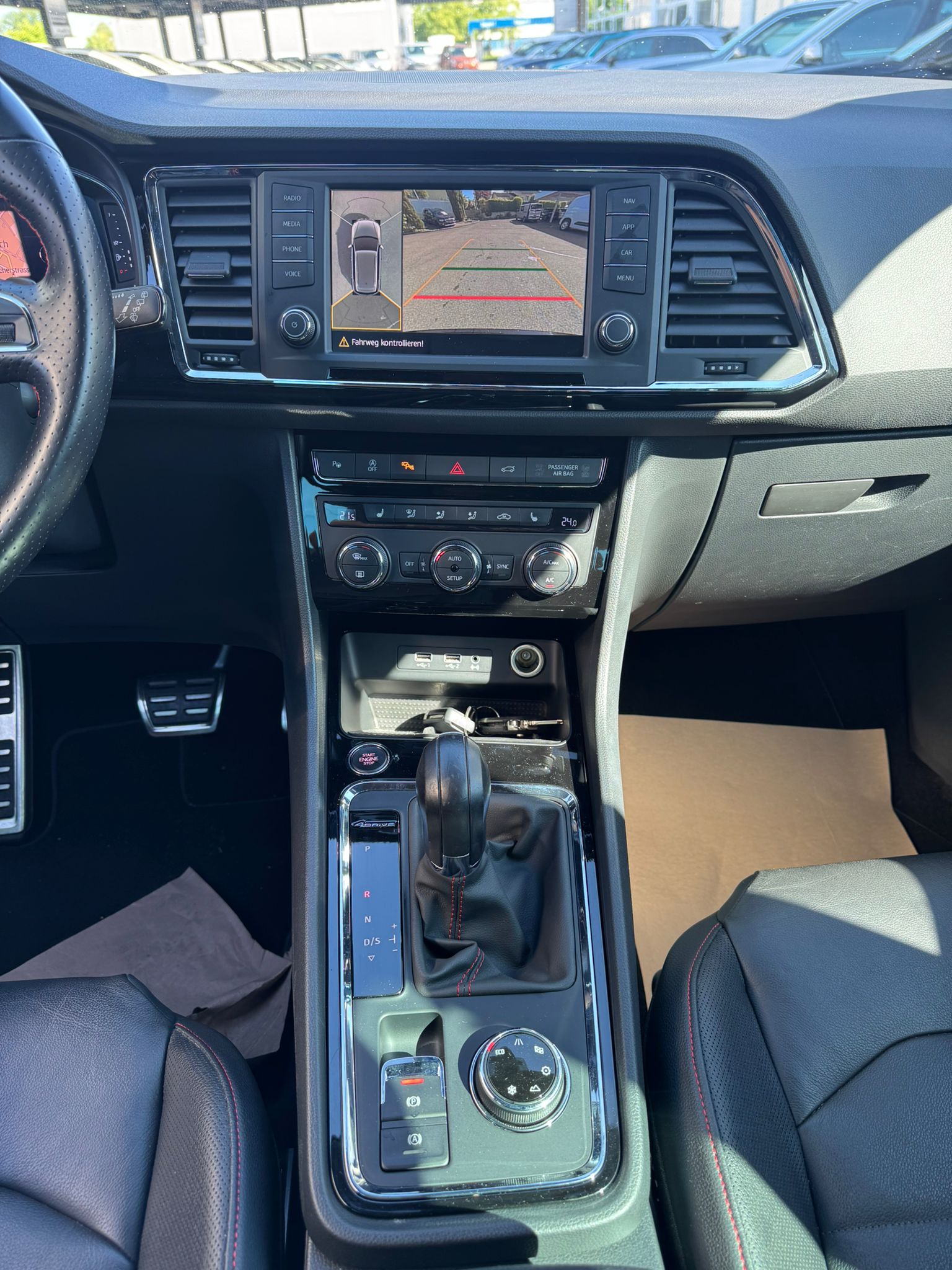 SEAT Ateca 2.0 TSI FR 4Drive DSG-image-11