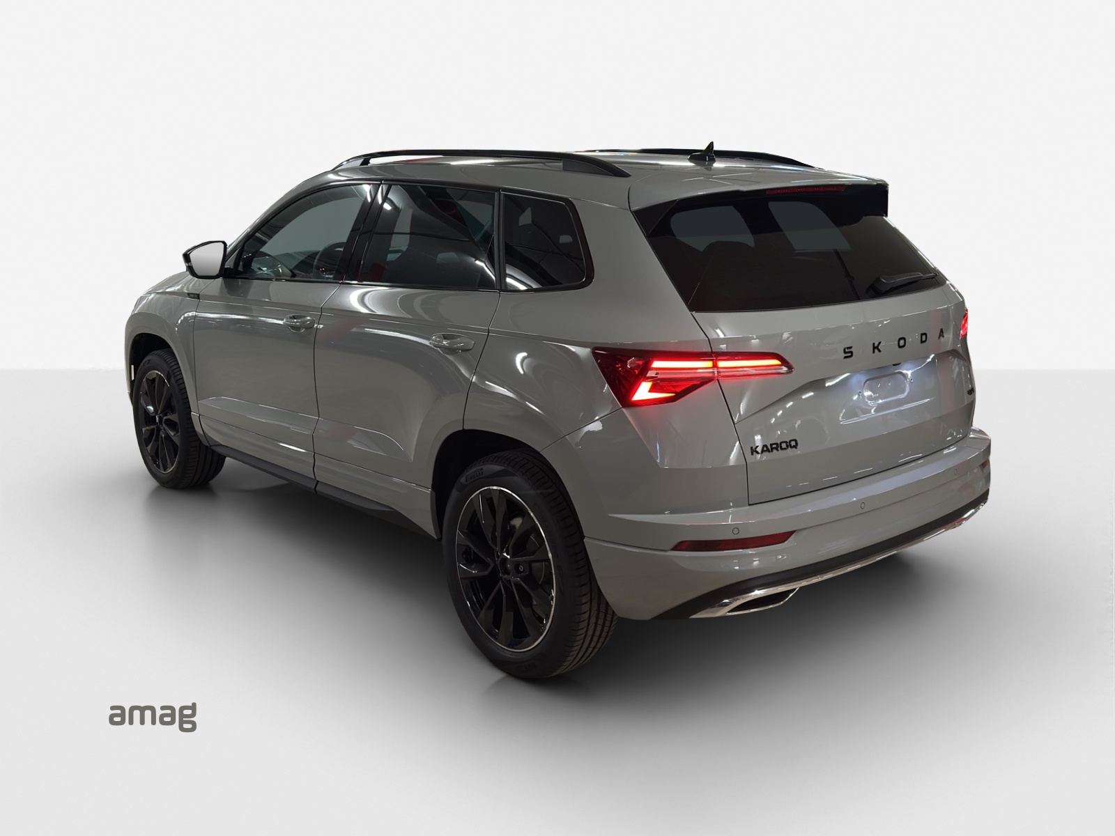 SKODA Karoq 2.0 TSI SportLine 4x4 DSG-showroom-element-2