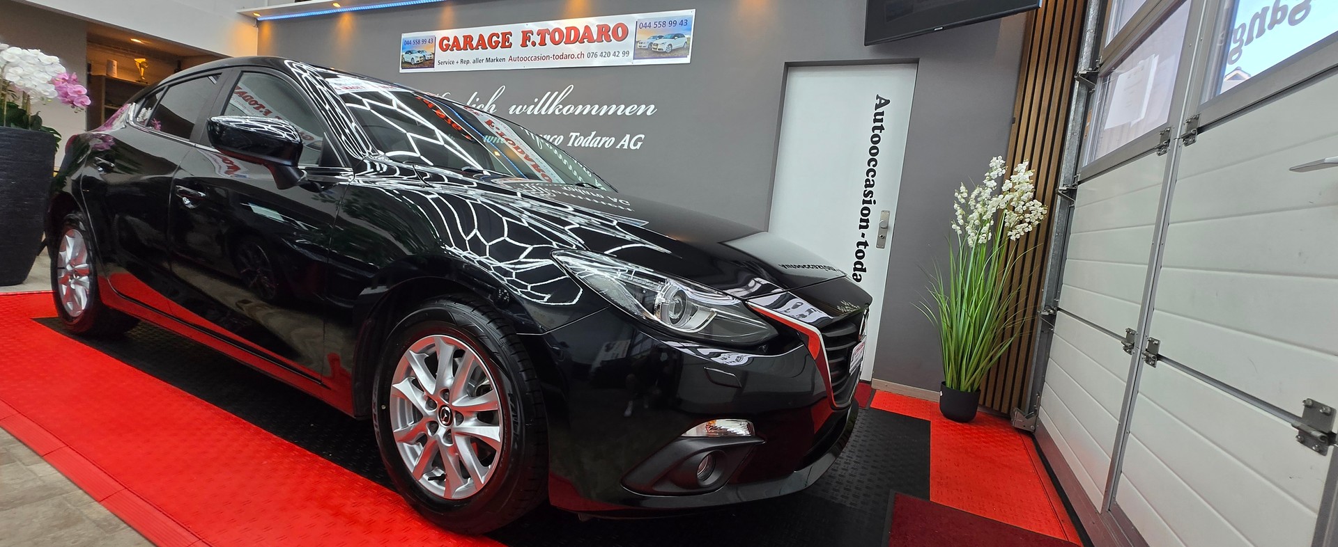 MAZDA 3 2.0 16V Ambition Activematic-showroom-element-3