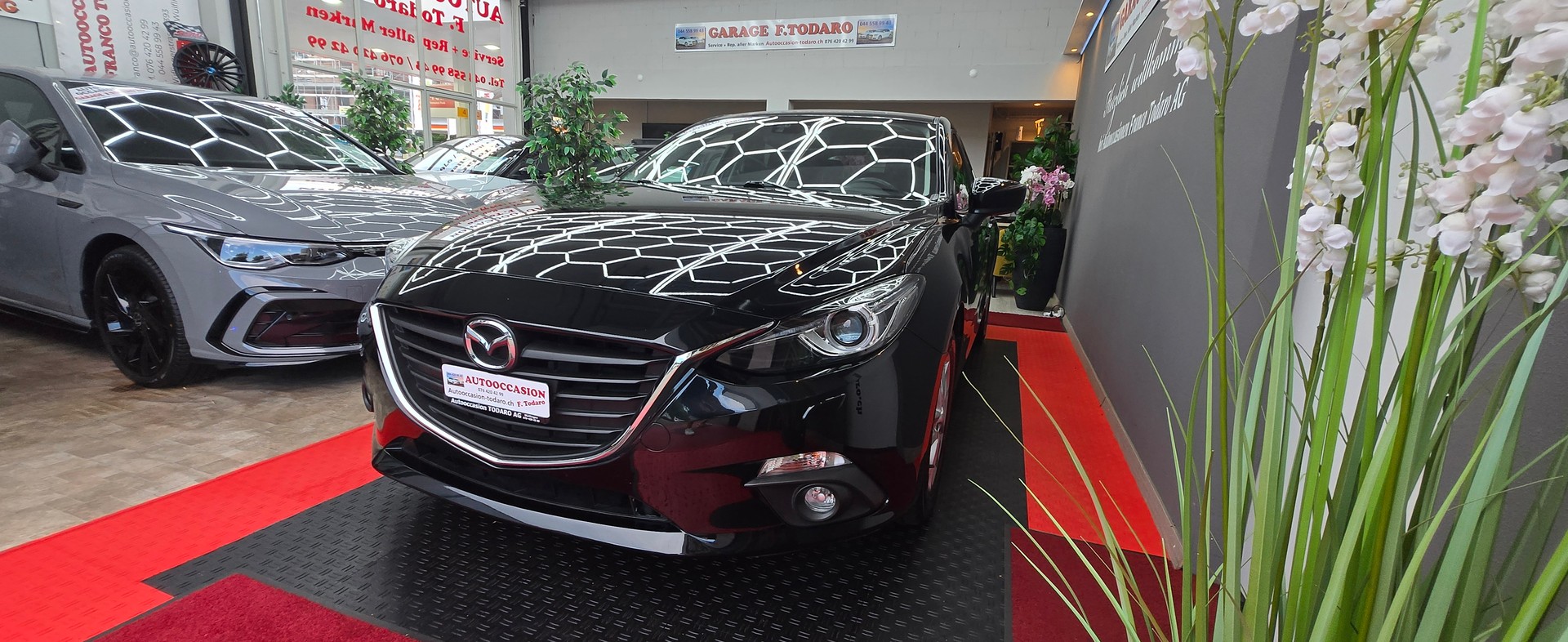 MAZDA 3 2.0 16V Ambition Activematic-showroom-element-2