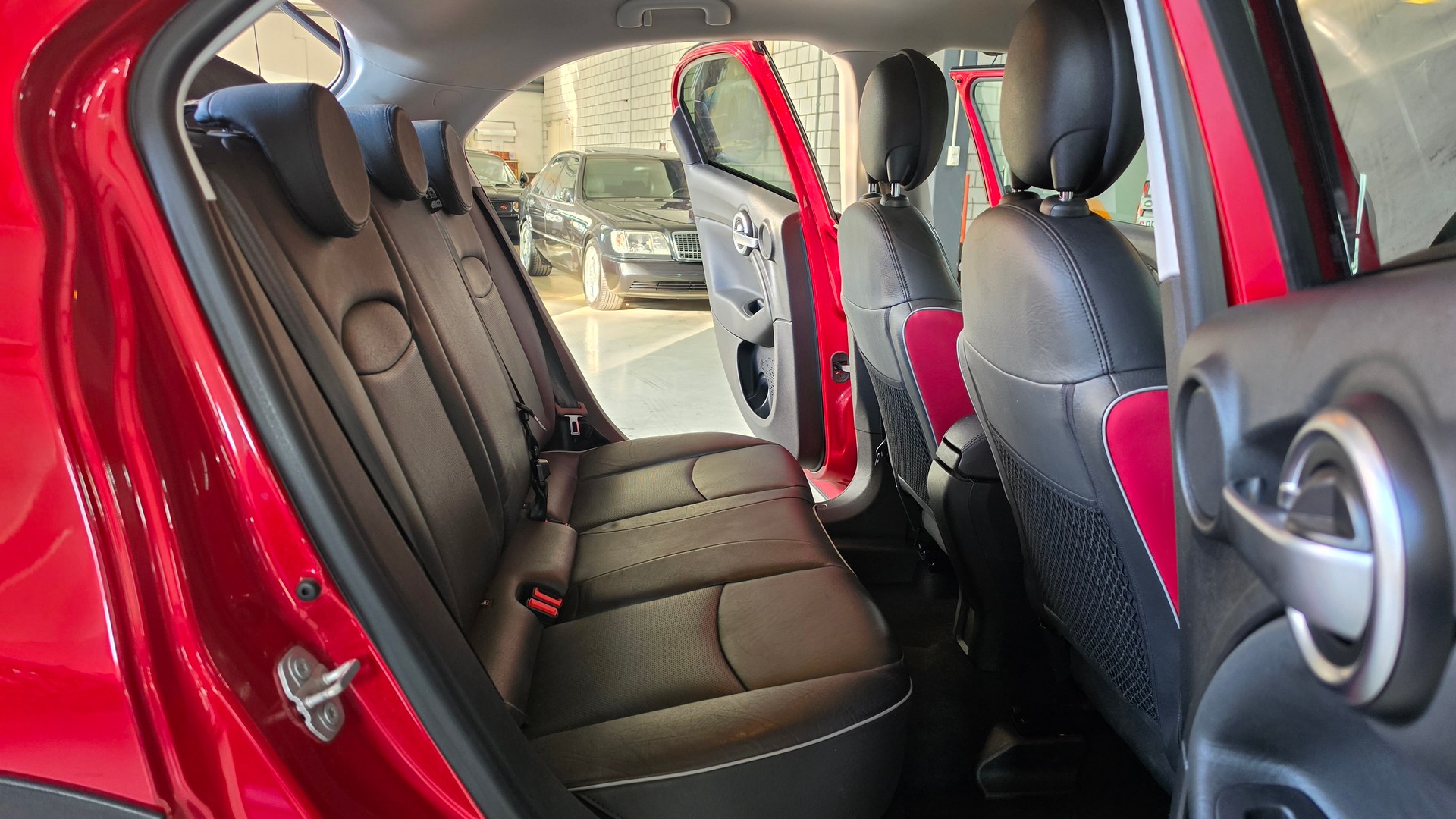 FIAT 500X 2.0 MJ Cross Plus 4x4-image-25