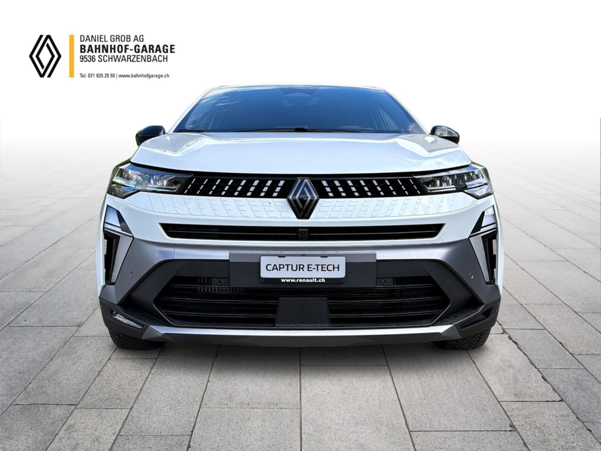 RENAULT Captur 1.3 TCe 160 esprit Alpine EDC-showroom-element-1