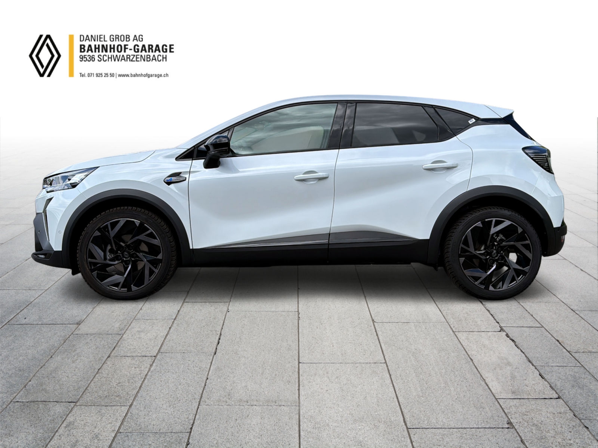 RENAULT Captur 1.3 TCe 160 esprit Alpine EDC-showroom-element-2