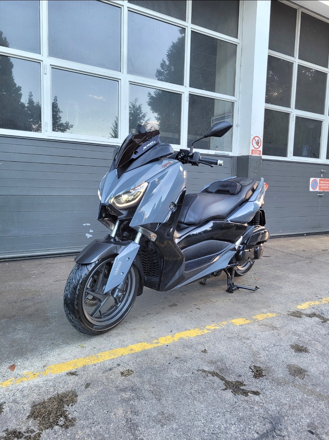 YAMAHA YP125